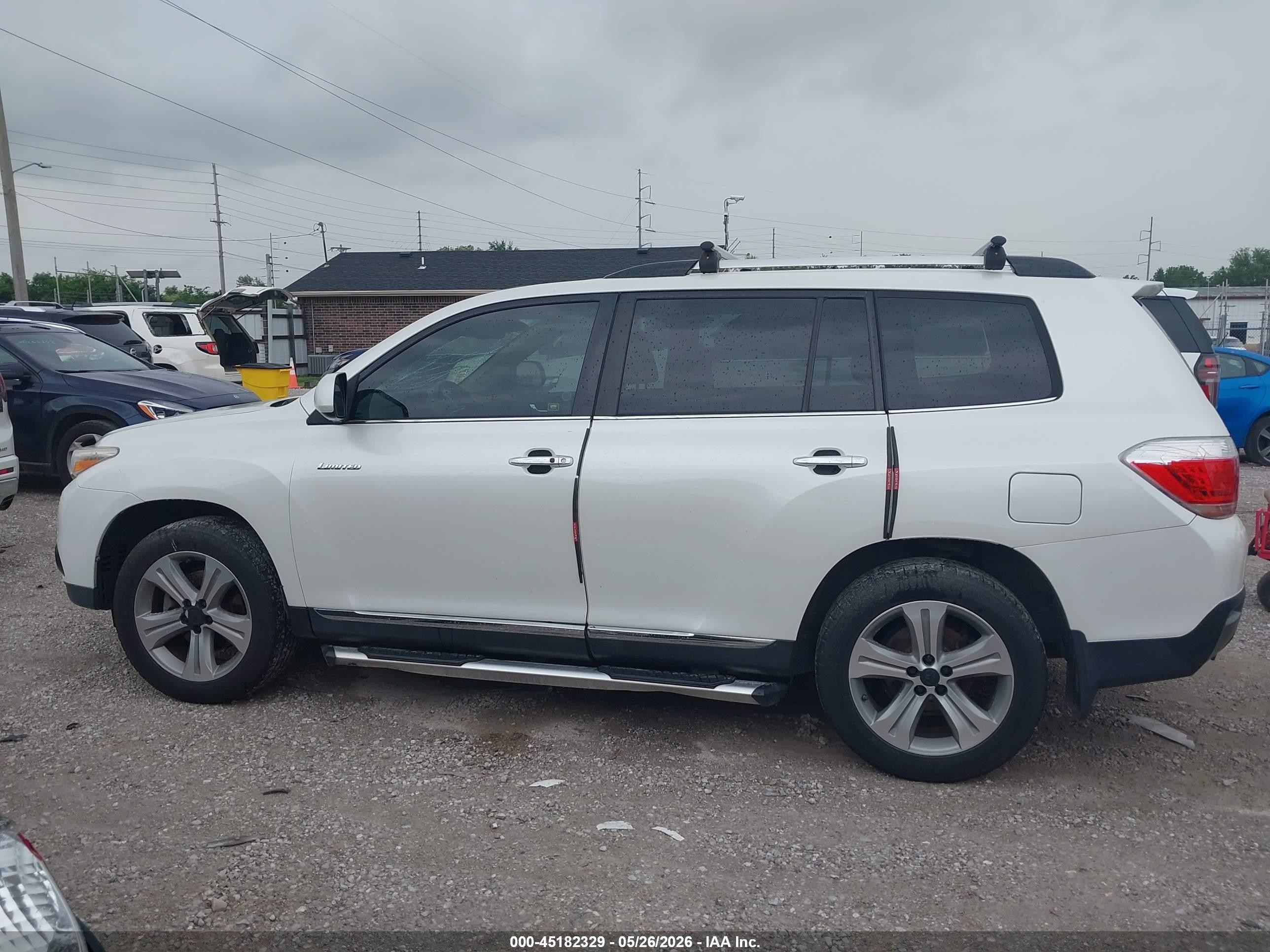 2013 Toyota Highlander Limited V6 White vin: 5TDDK3EH3DS209344