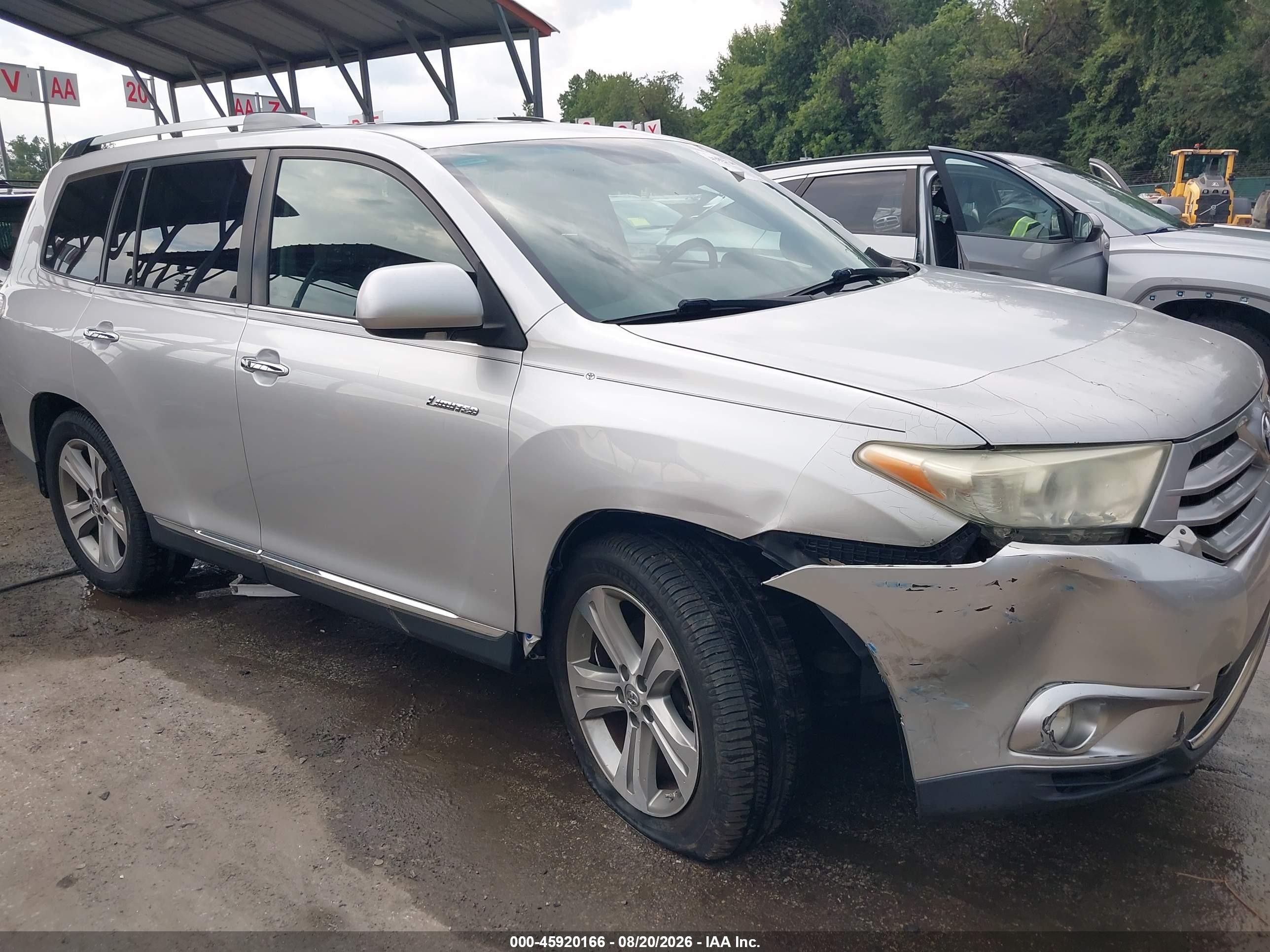 2011 Toyota Highlander Limited V6 Серебряный vin: 5TDDK3EH4BS078910