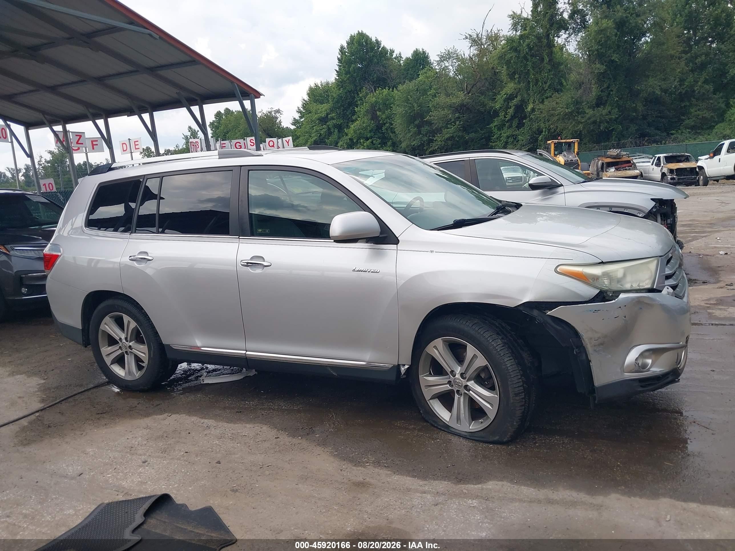 2011 Toyota Highlander Limited V6 Серебряный vin: 5TDDK3EH4BS078910