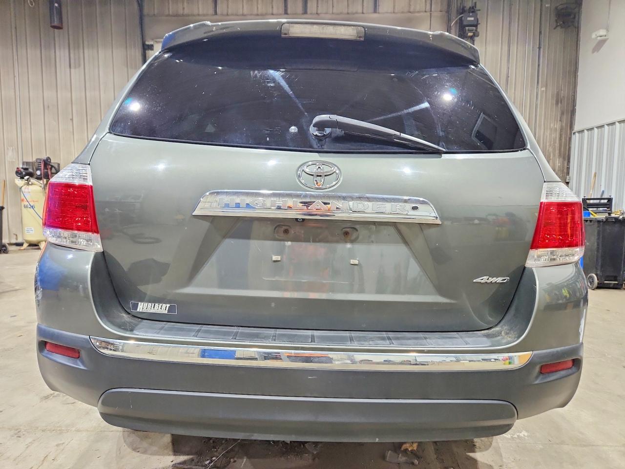 2012 Toyota Highlander Limited Green vin: 5TDDK3EH4CS156653