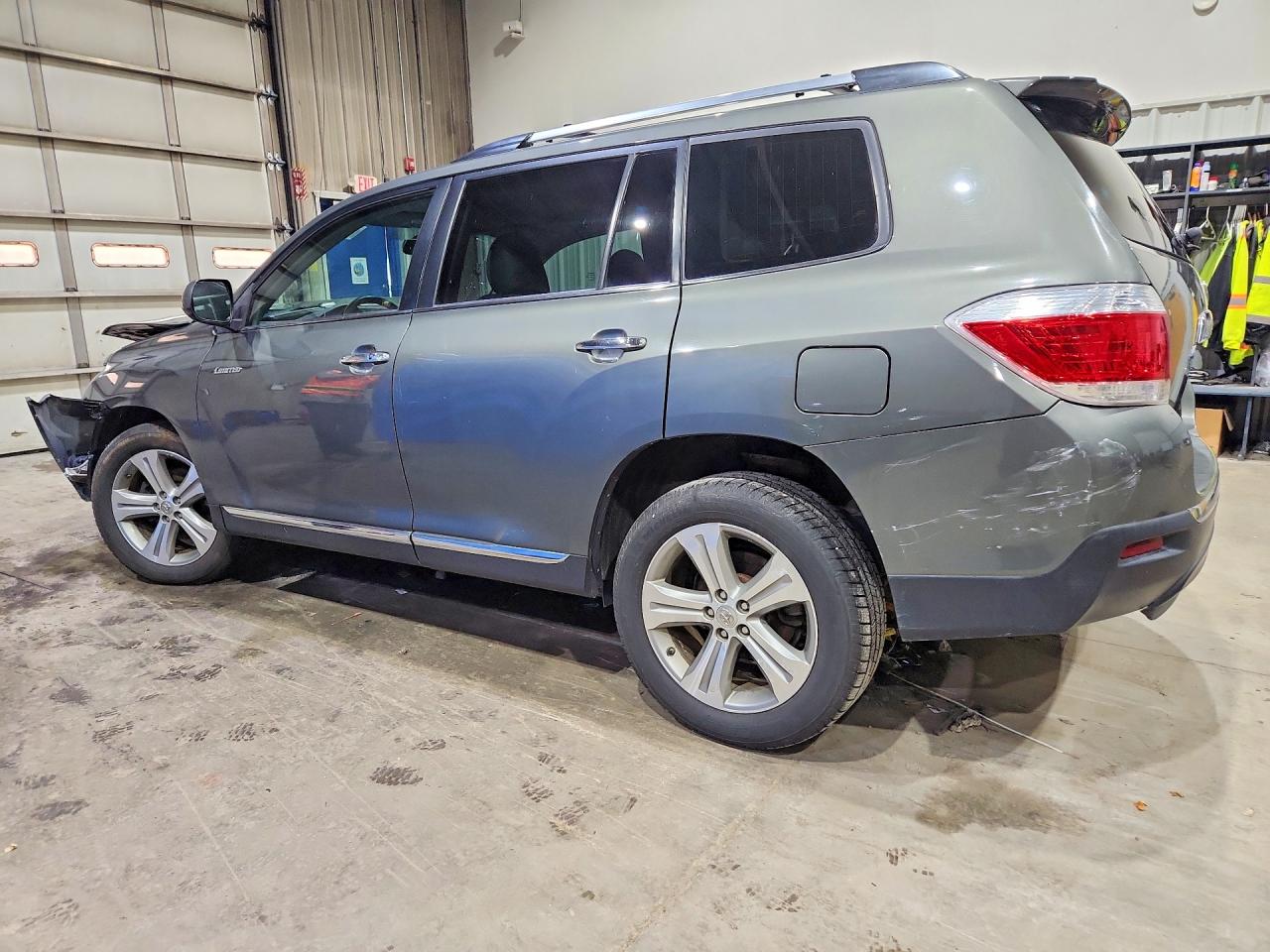 2012 Toyota Highlander Limited Green vin: 5TDDK3EH4CS156653
