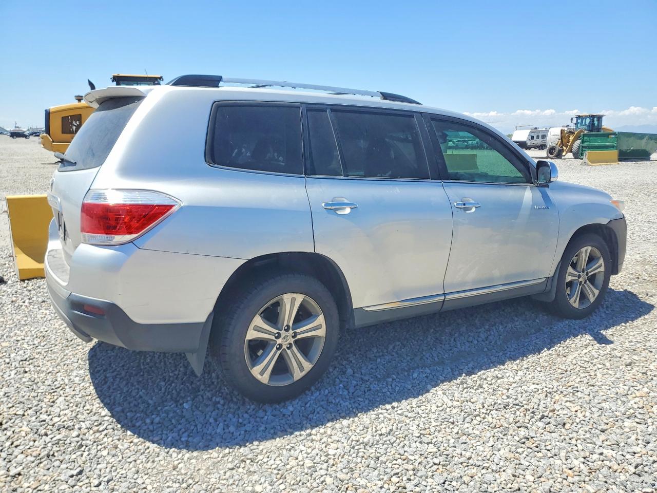 2012 Toyota Highlander Limited Silver vin: 5TDDK3EH4CS157480