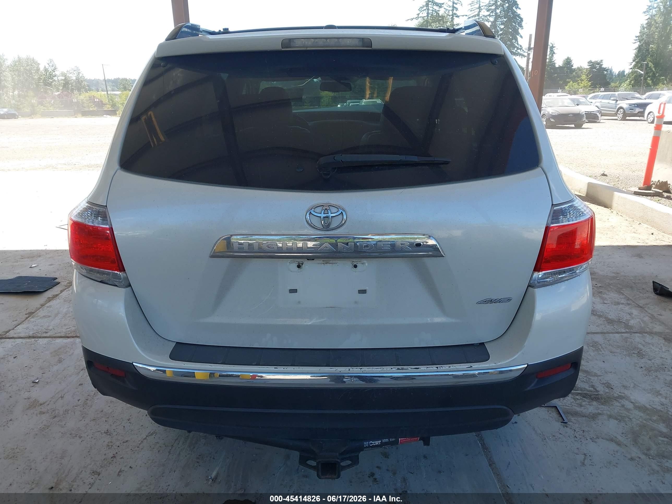 2012 Toyota Highlander Limited V6 White vin: 5TDDK3EH4CS163327