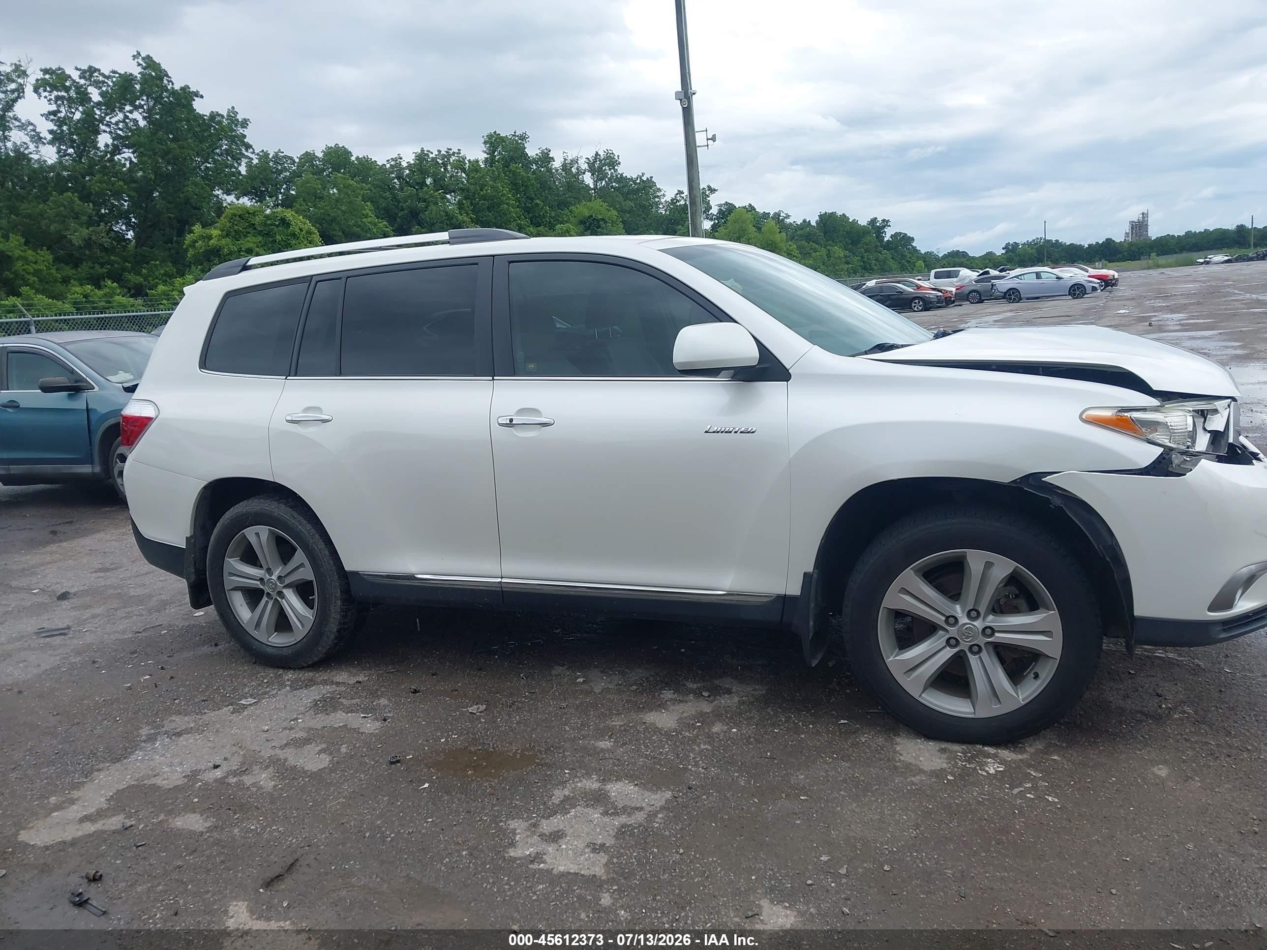 2013 Toyota Highlander Limited V6 Белый vin: 5TDDK3EH4DS200054