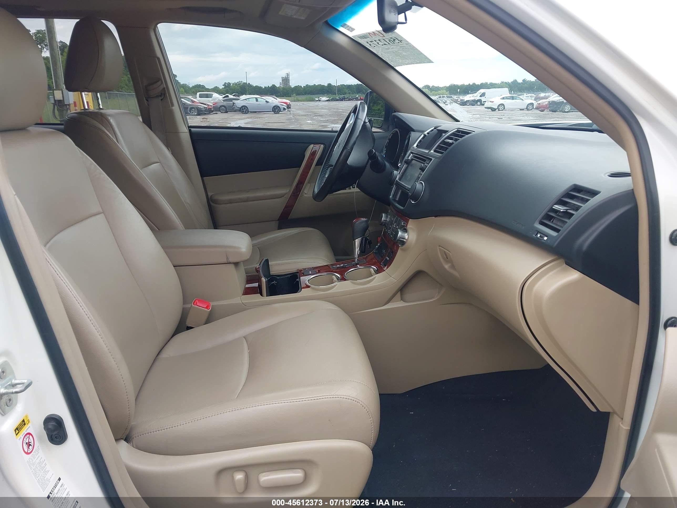 2013 Toyota Highlander Limited V6 Белый vin: 5TDDK3EH4DS200054