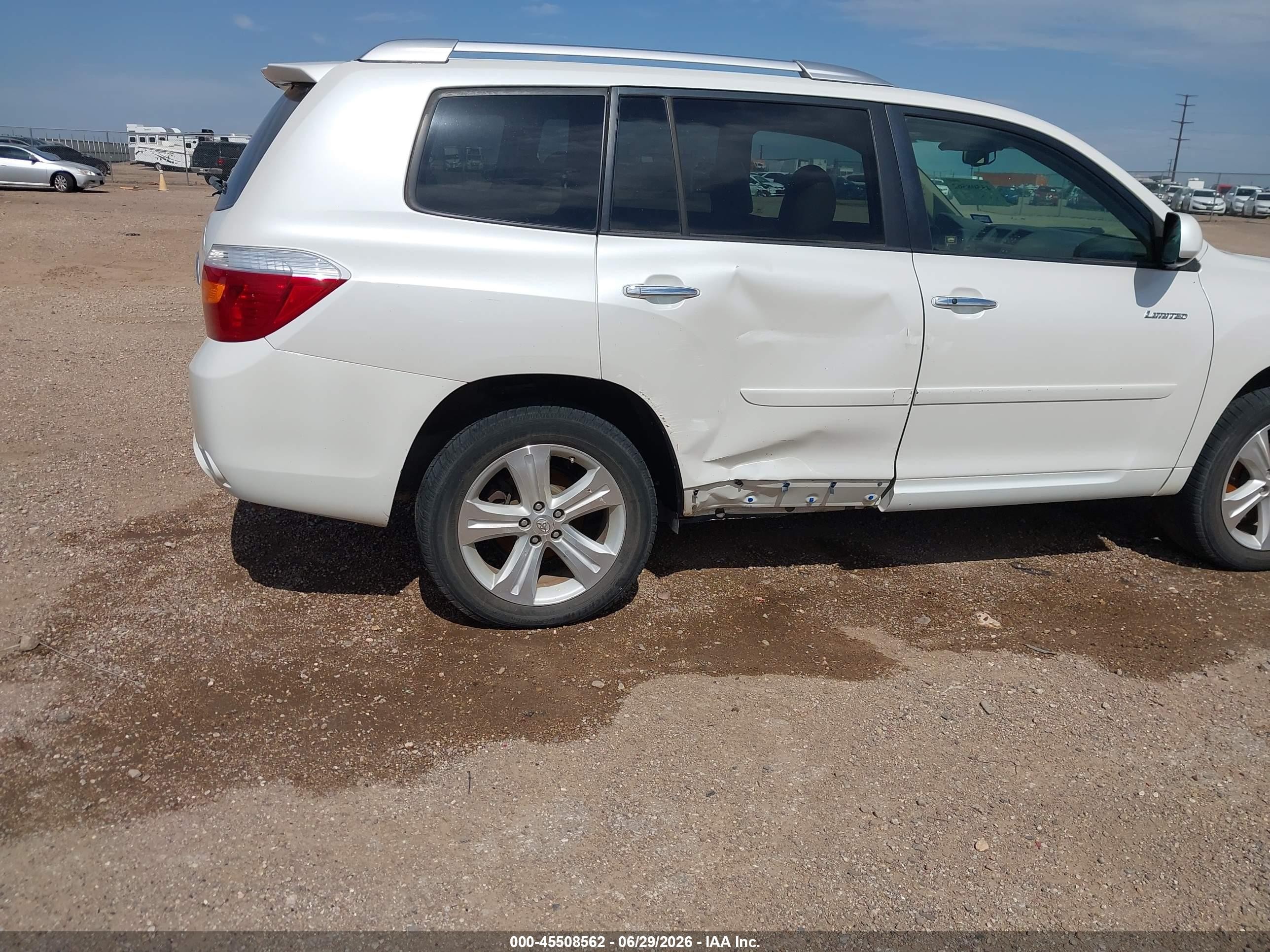 2010 Toyota Highlander Limited V6 White vin: 5TDDK3EH5AS001929