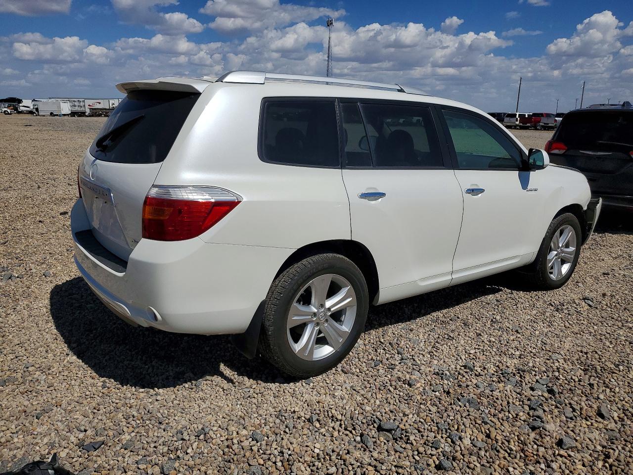 2010 Toyota Highlander Limited White vin: 5TDDK3EH5AS032064