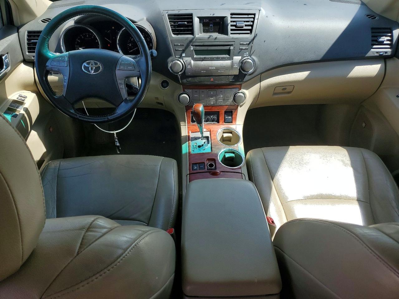 2010 Toyota Highlander Limited White vin: 5TDDK3EH5AS032064