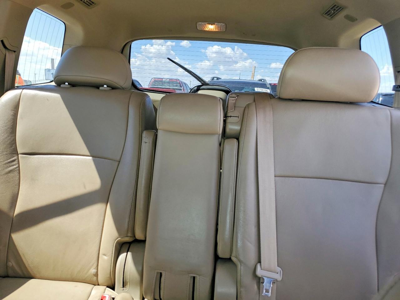 2010 Toyota Highlander Limited White vin: 5TDDK3EH5AS032064
