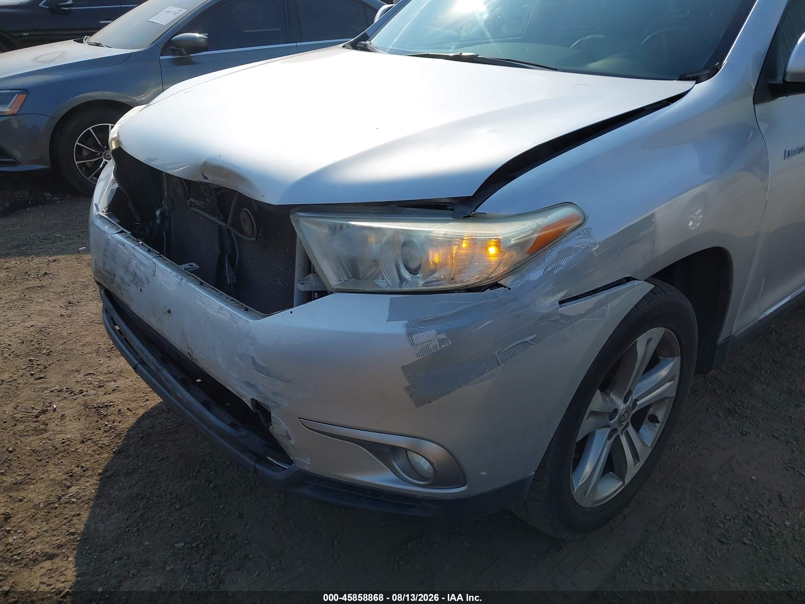2011 Toyota Highlander Limited V6 Серебряный vin: 5TDDK3EH5BS076390
