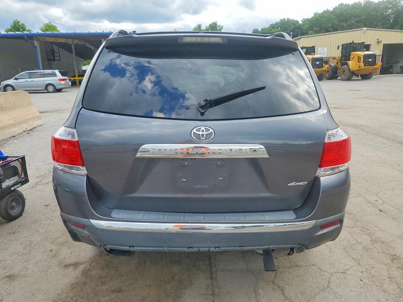 2011 Toyota Highlander Limited Gray vin: 5TDDK3EH5BS080990