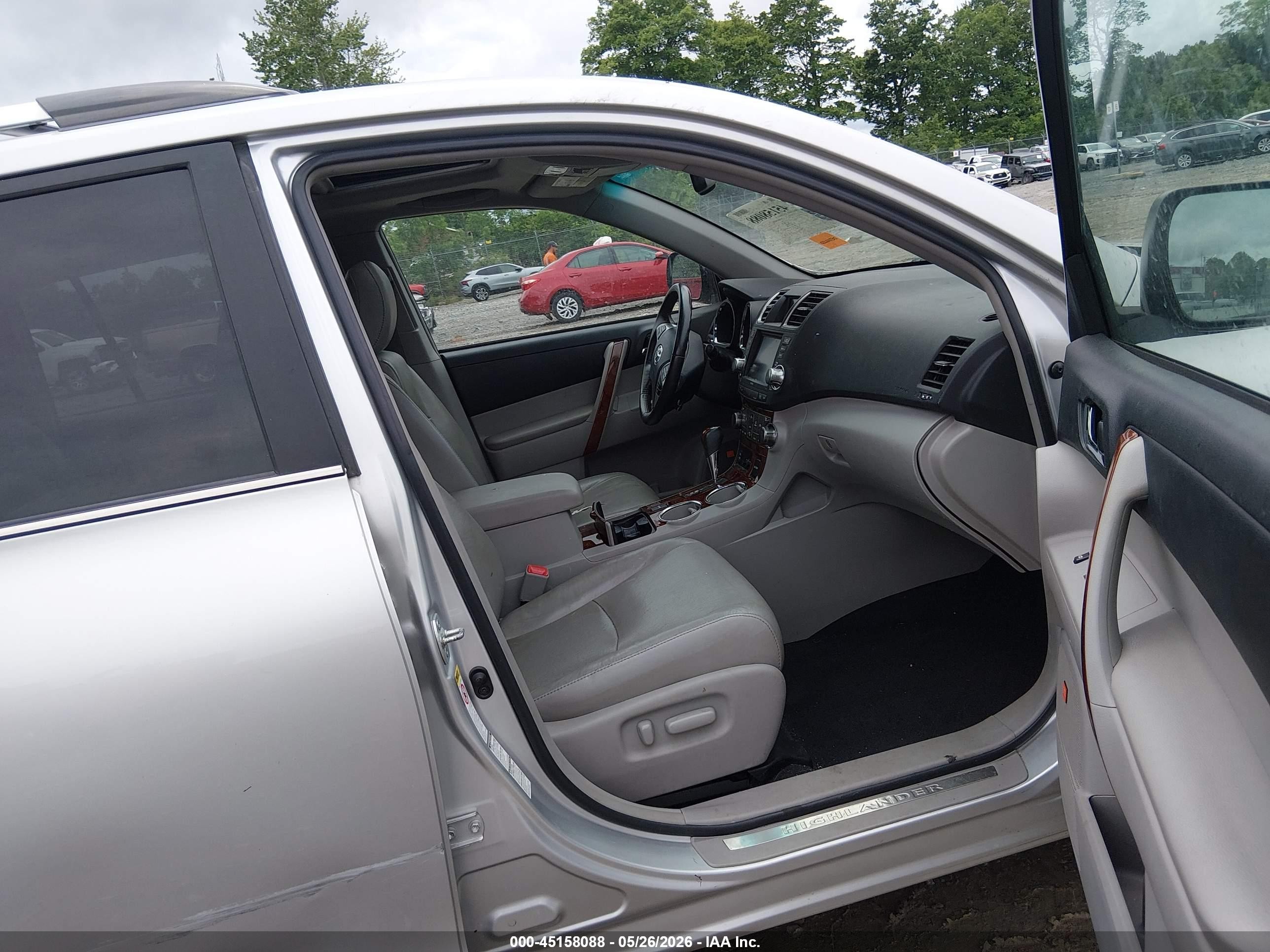2012 Toyota Highlander Limited V6 Silver vin: 5TDDK3EH5CS170478