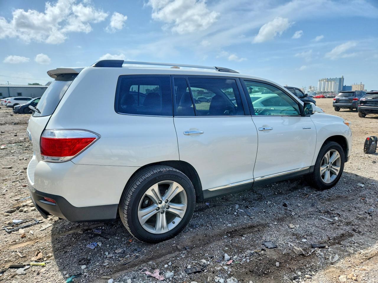 2013 Toyota Highlander Limited White vin: 5TDDK3EH5DS226002