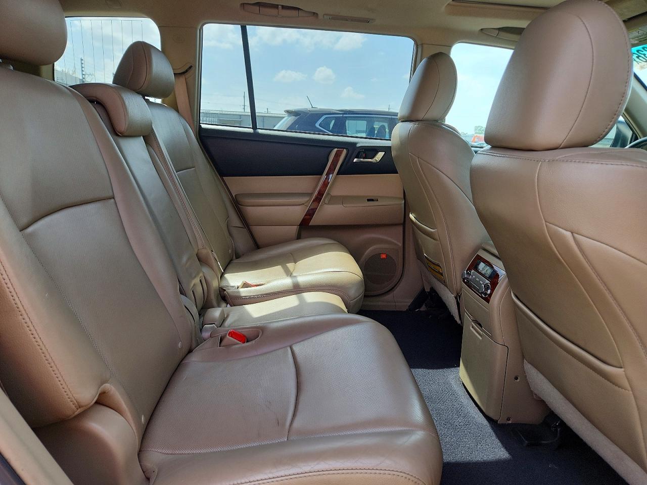 2013 Toyota Highlander Limited White vin: 5TDDK3EH5DS226002