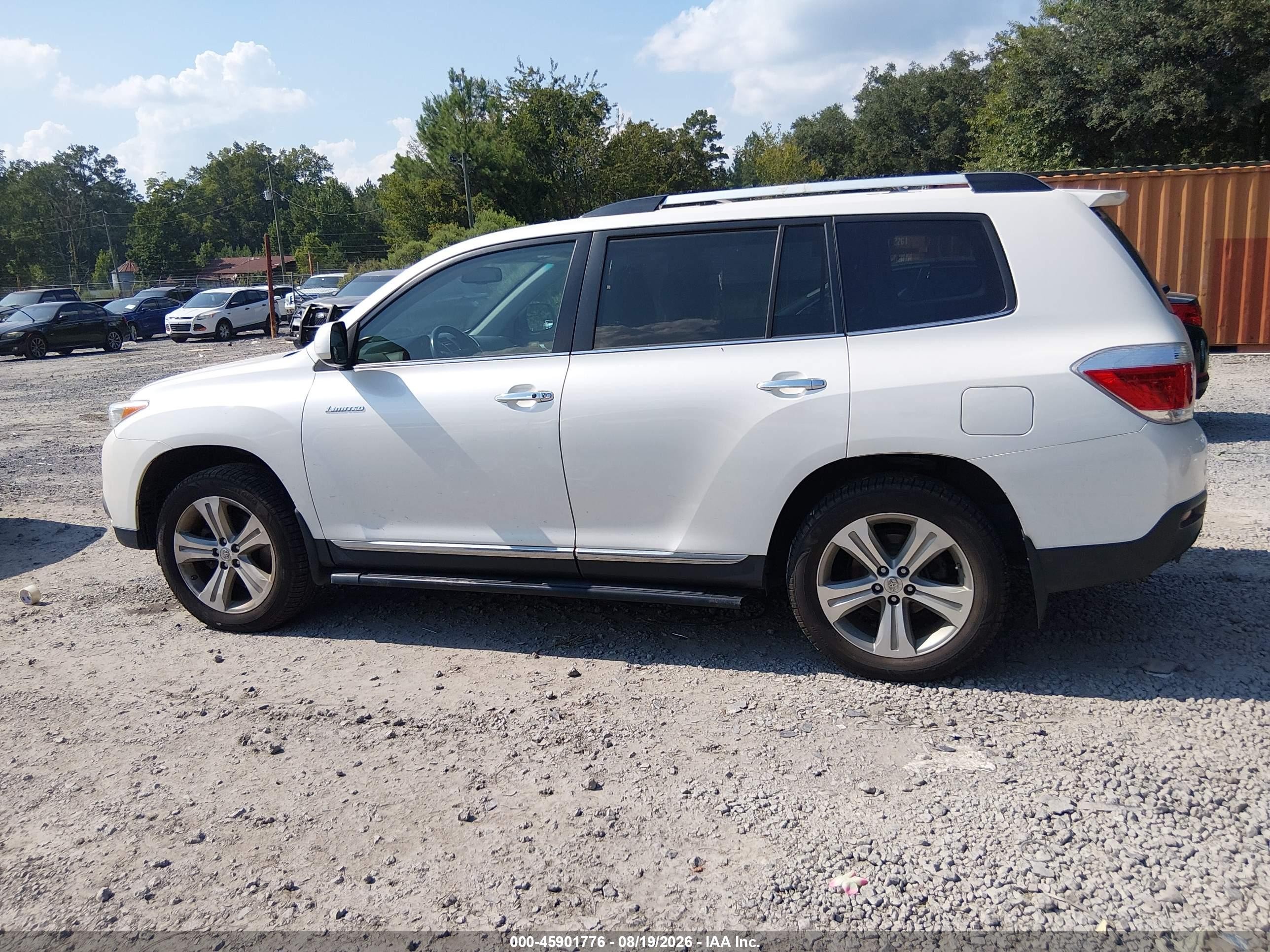 2013 Toyota Highlander Limited V6 White vin: 5TDDK3EH5DS252986