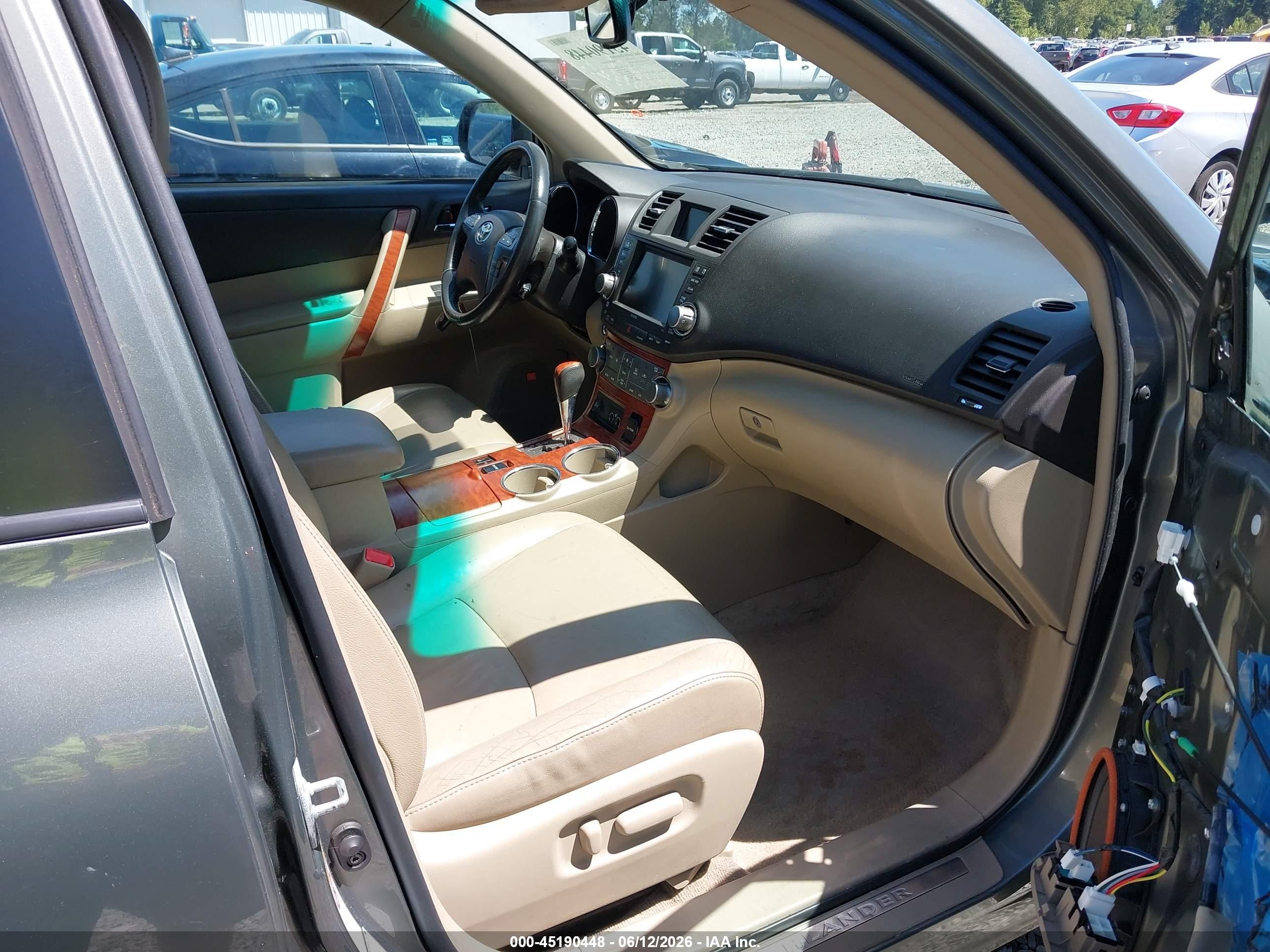 2010 Toyota Highlander Limited V6 Green vin: 5TDDK3EH6AS006783