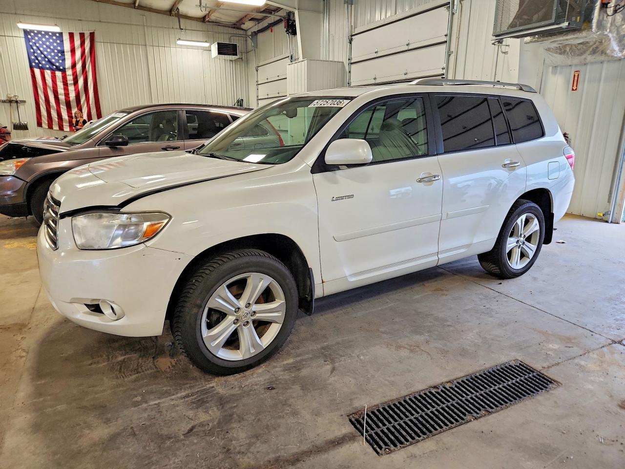 2010 Toyota Highlander Limited White vin: 5TDDK3EH6AS022997