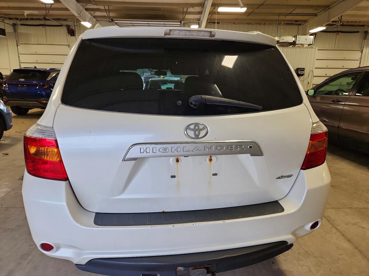 2010 Toyota Highlander Limited White vin: 5TDDK3EH6AS022997