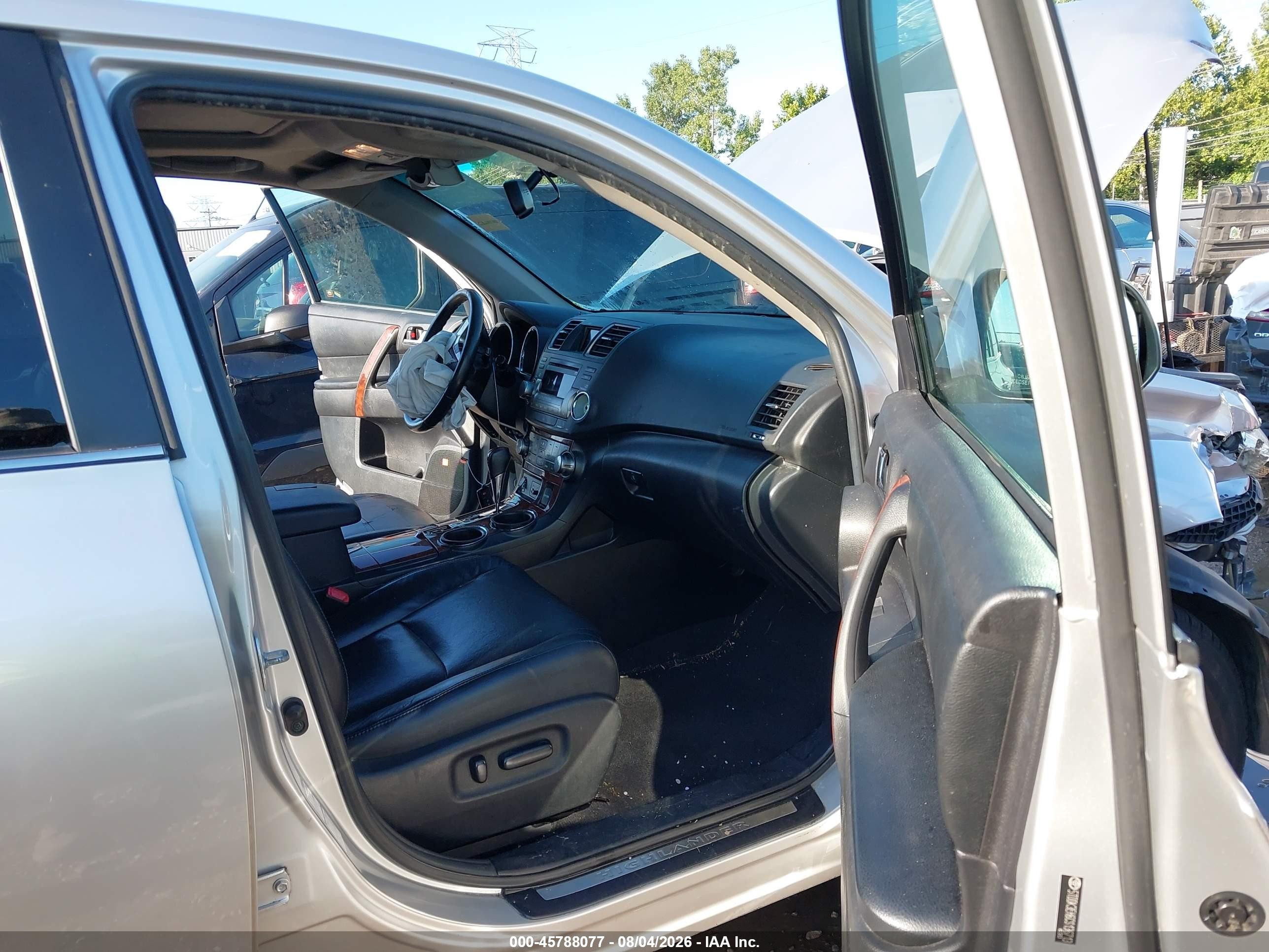 2012 Toyota Highlander Limited V6 Silver vin: 5TDDK3EH6CS136713