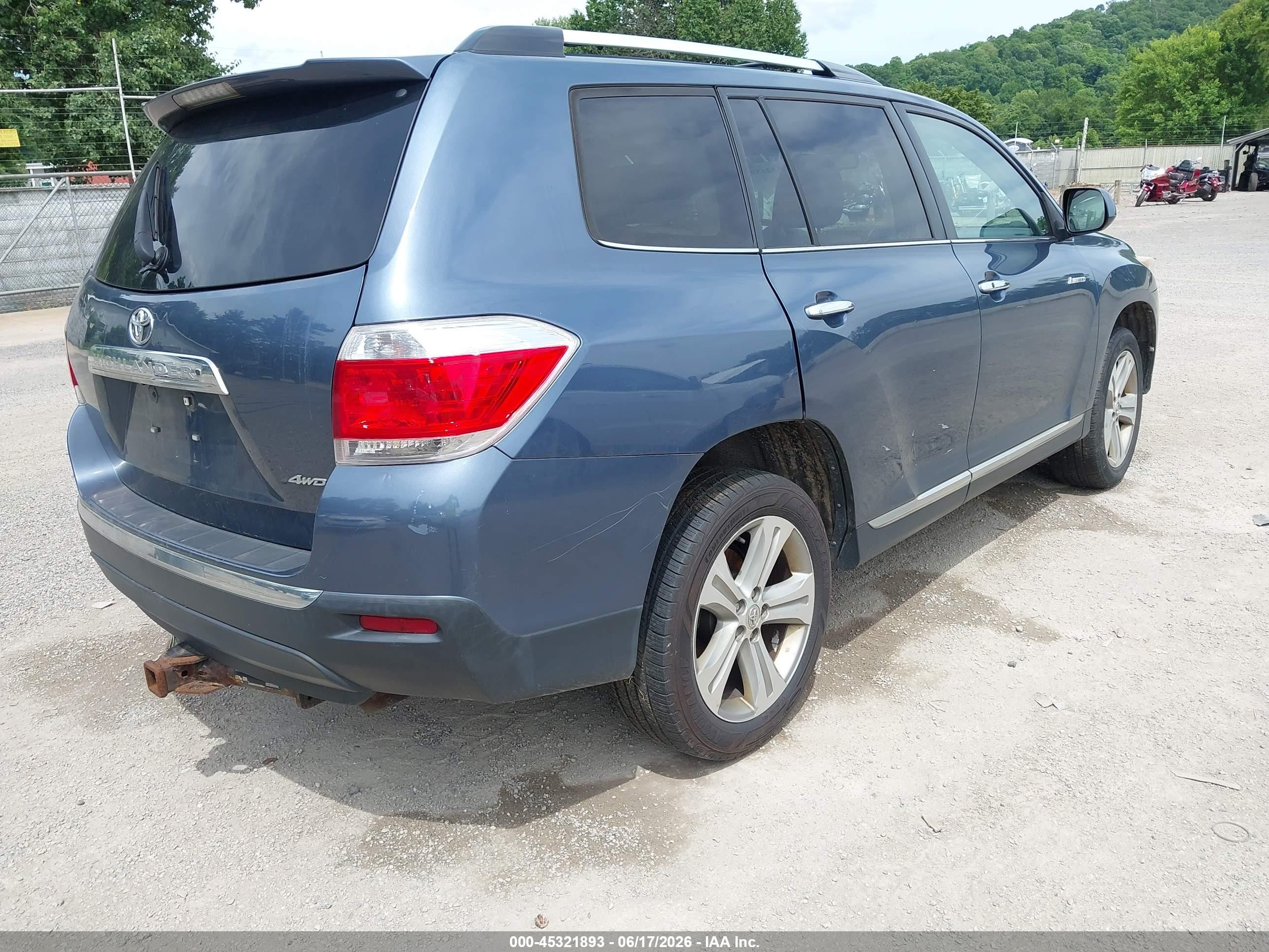 2013 Toyota Highlander Limited V6 Blue vin: 5TDDK3EH6DS234948