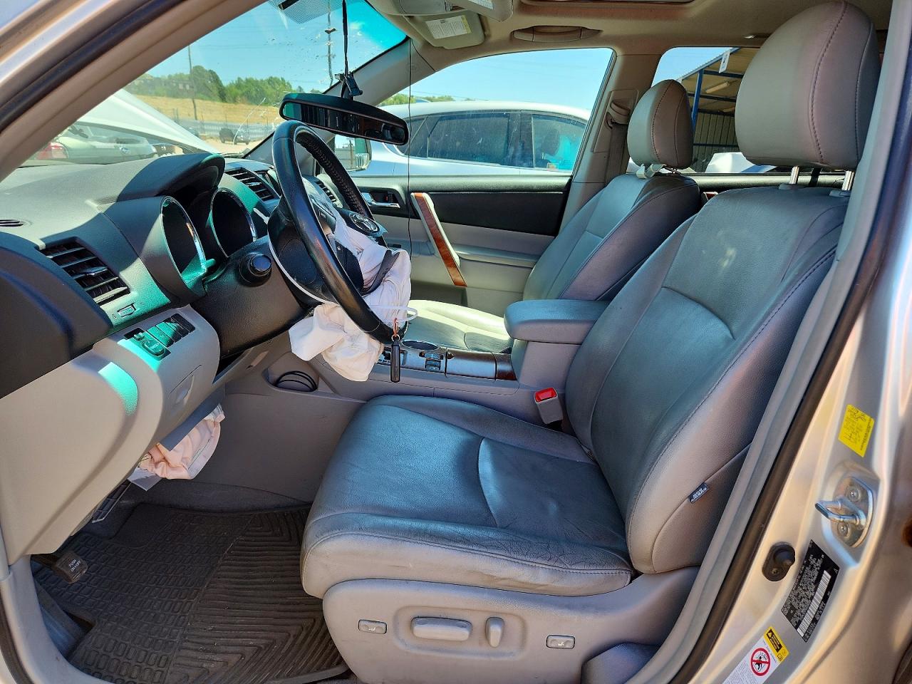 2010 Toyota Highlander Limited Silver vin: 5TDDK3EH7AS026508