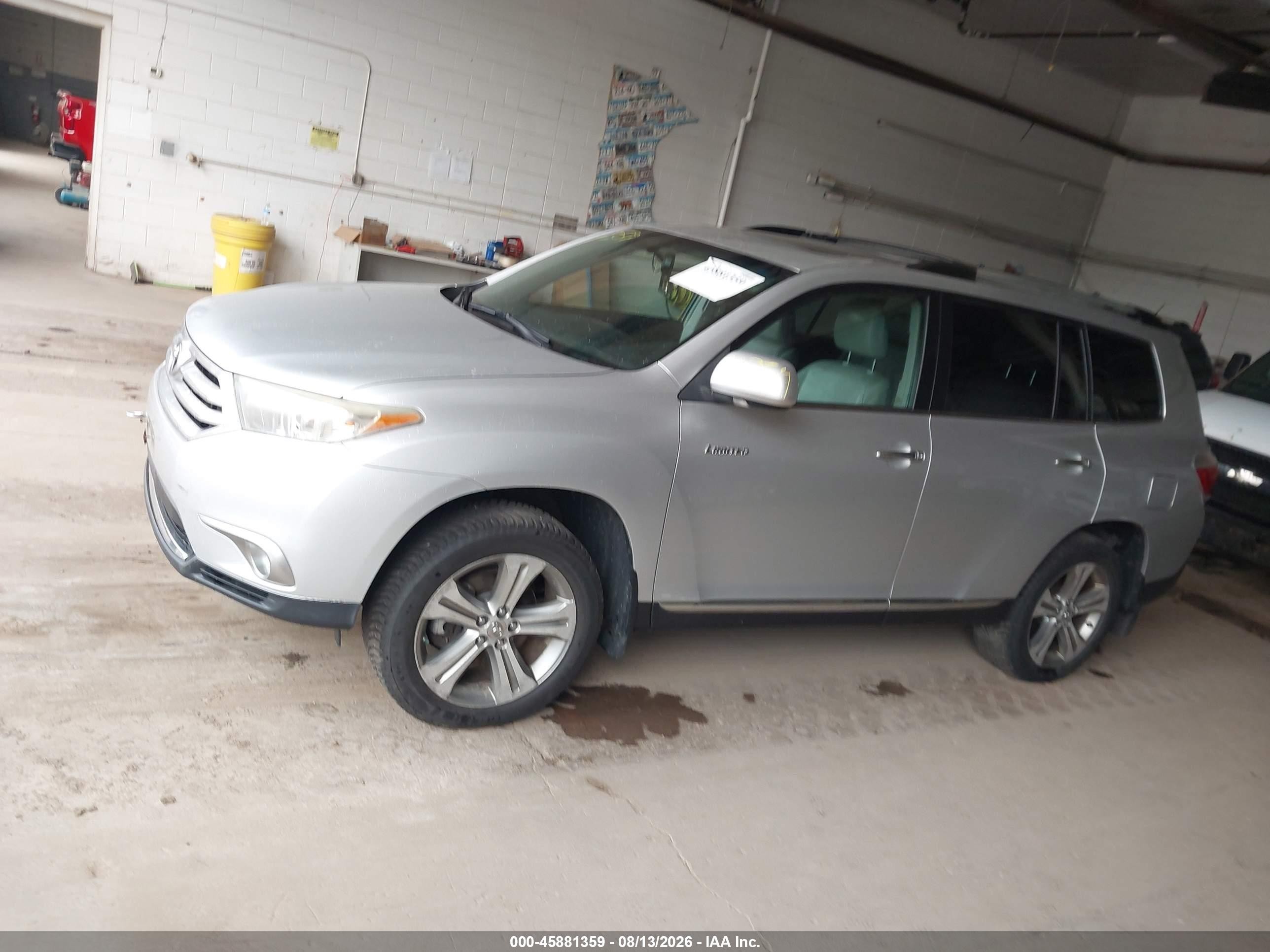2011 Toyota Highlander Limited V6 Silver vin: 5TDDK3EH7BS072437