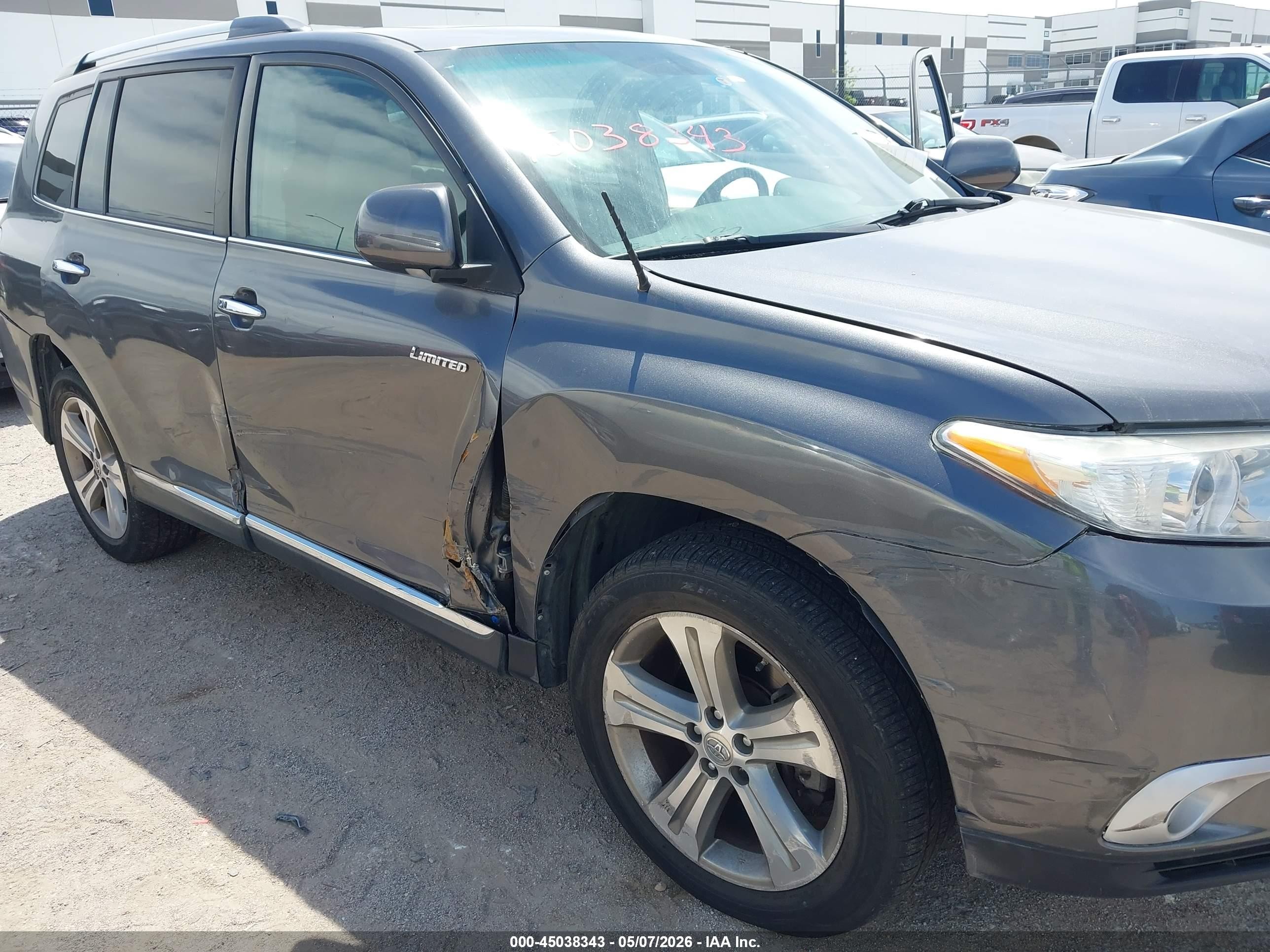 2011 Toyota Highlander Limited V6 Gray vin: 5TDDK3EH7BS083003