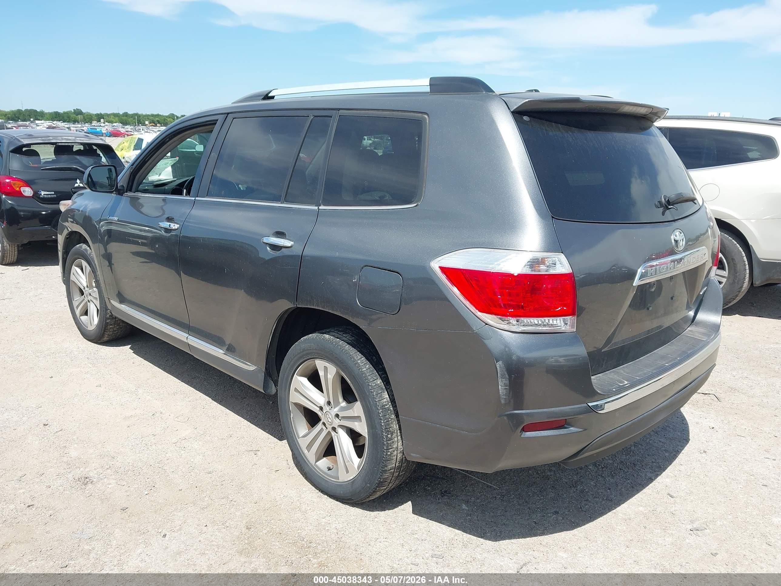2011 Toyota Highlander Limited V6 Gray vin: 5TDDK3EH7BS083003
