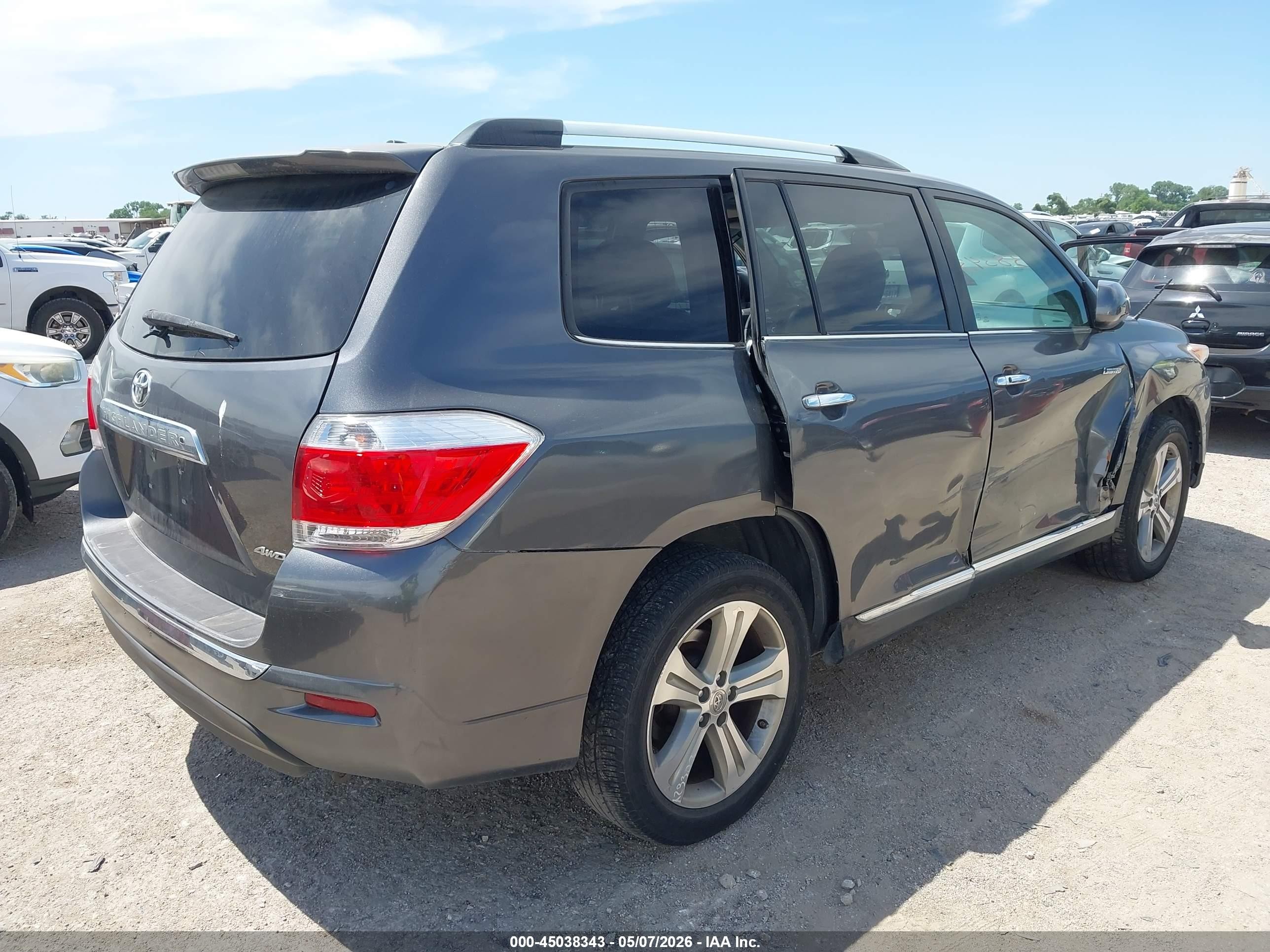 2011 Toyota Highlander Limited V6 Gray vin: 5TDDK3EH7BS083003