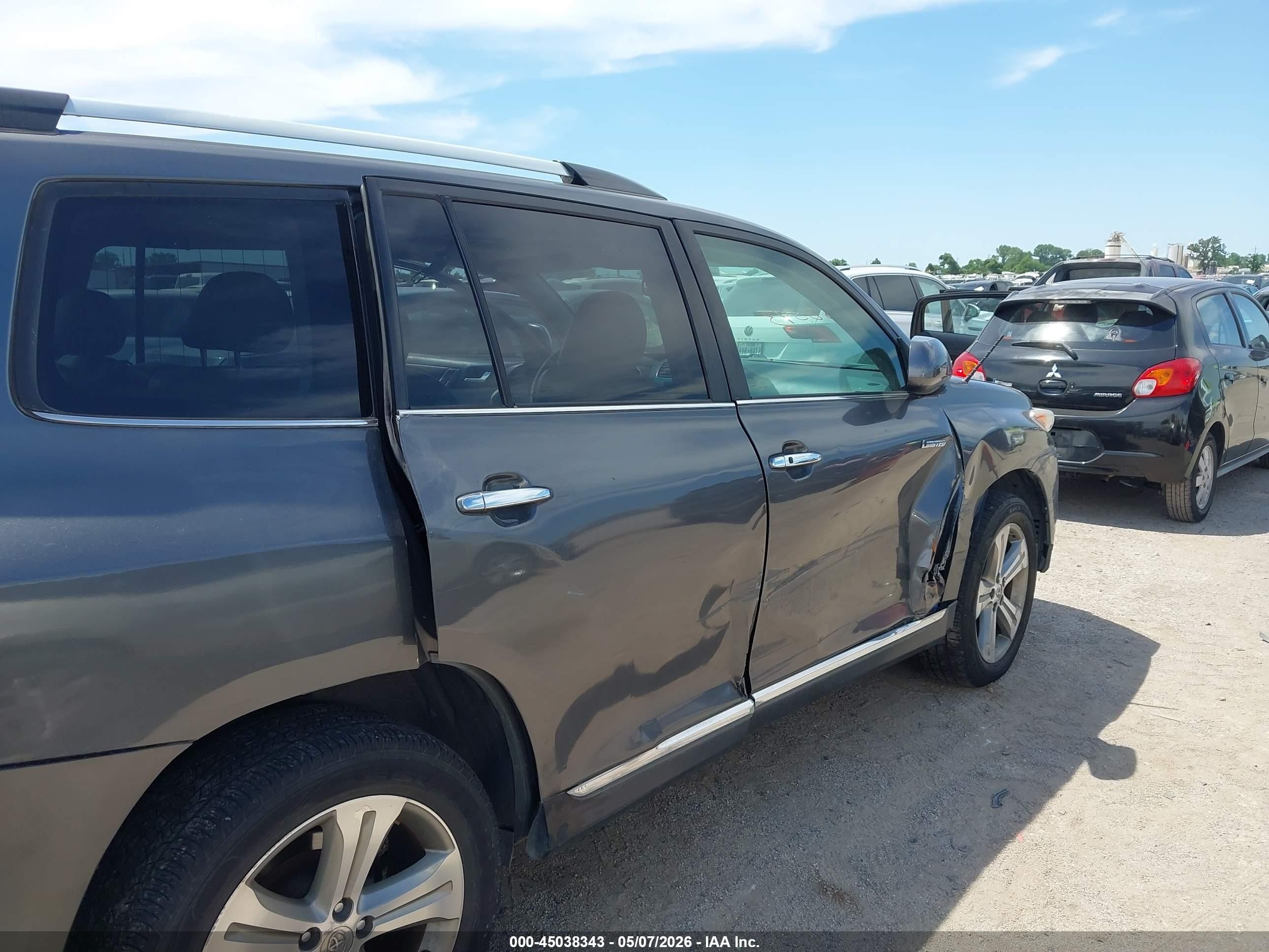 2011 Toyota Highlander Limited V6 Gray vin: 5TDDK3EH7BS083003