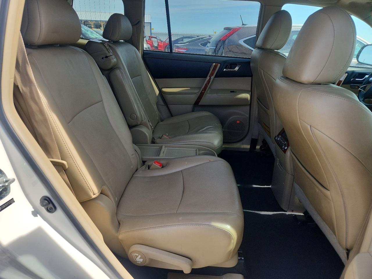 2012 Toyota Highlander Limited White vin: 5TDDK3EH7CS122609