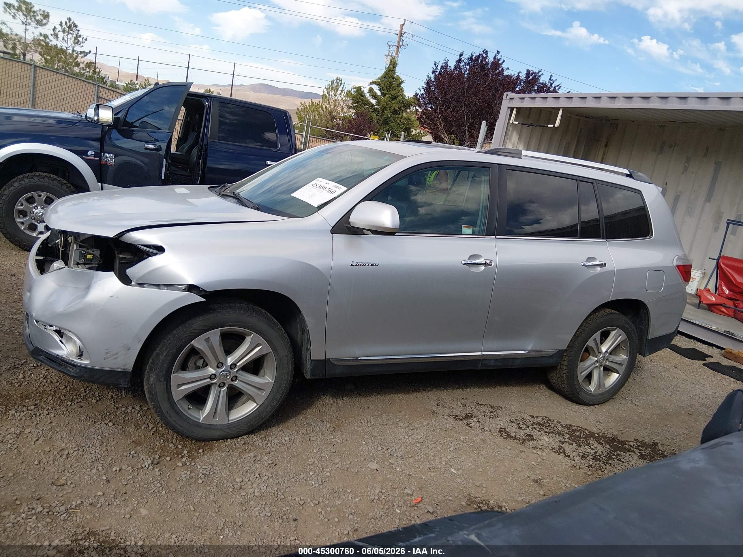 2012 Toyota Highlander Limited V6 Silver vin: 5TDDK3EH7CS140818