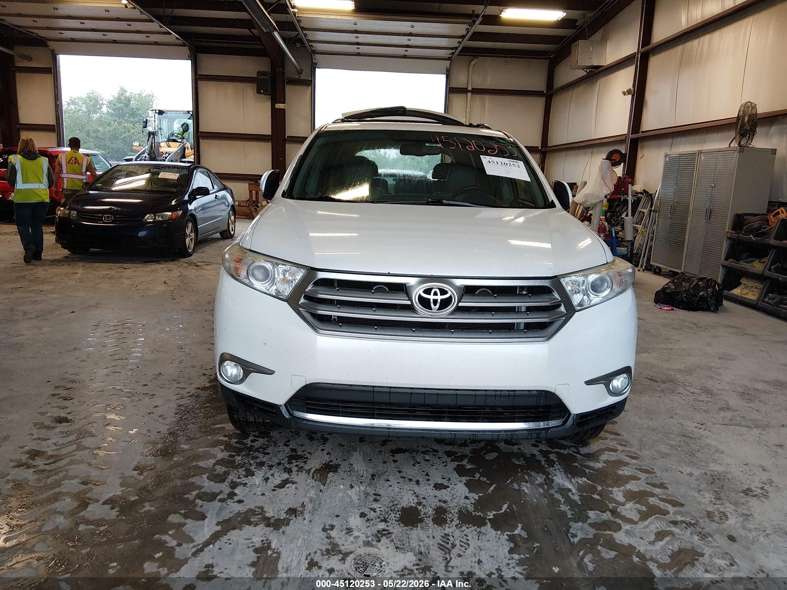 2013 Toyota Highlander Limited V6 White vin: 5TDDK3EH7DS219990