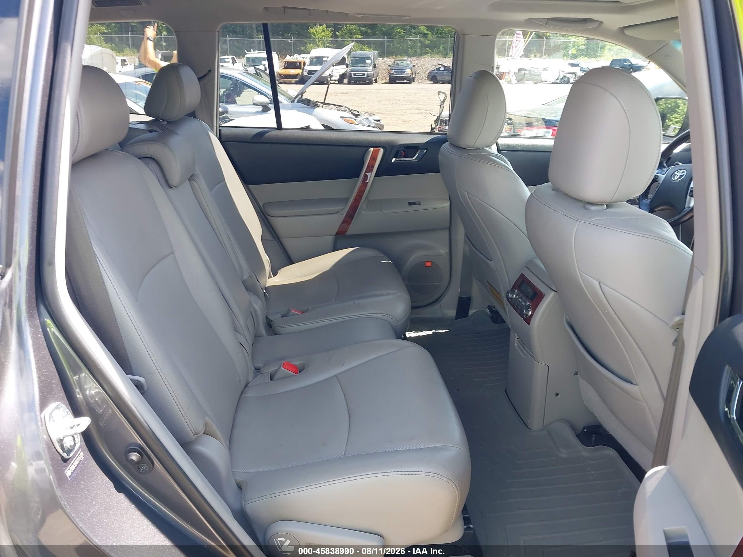 2012 Toyota Highlander Limited V6 Gray vin: 5TDDK3EH8CS151178