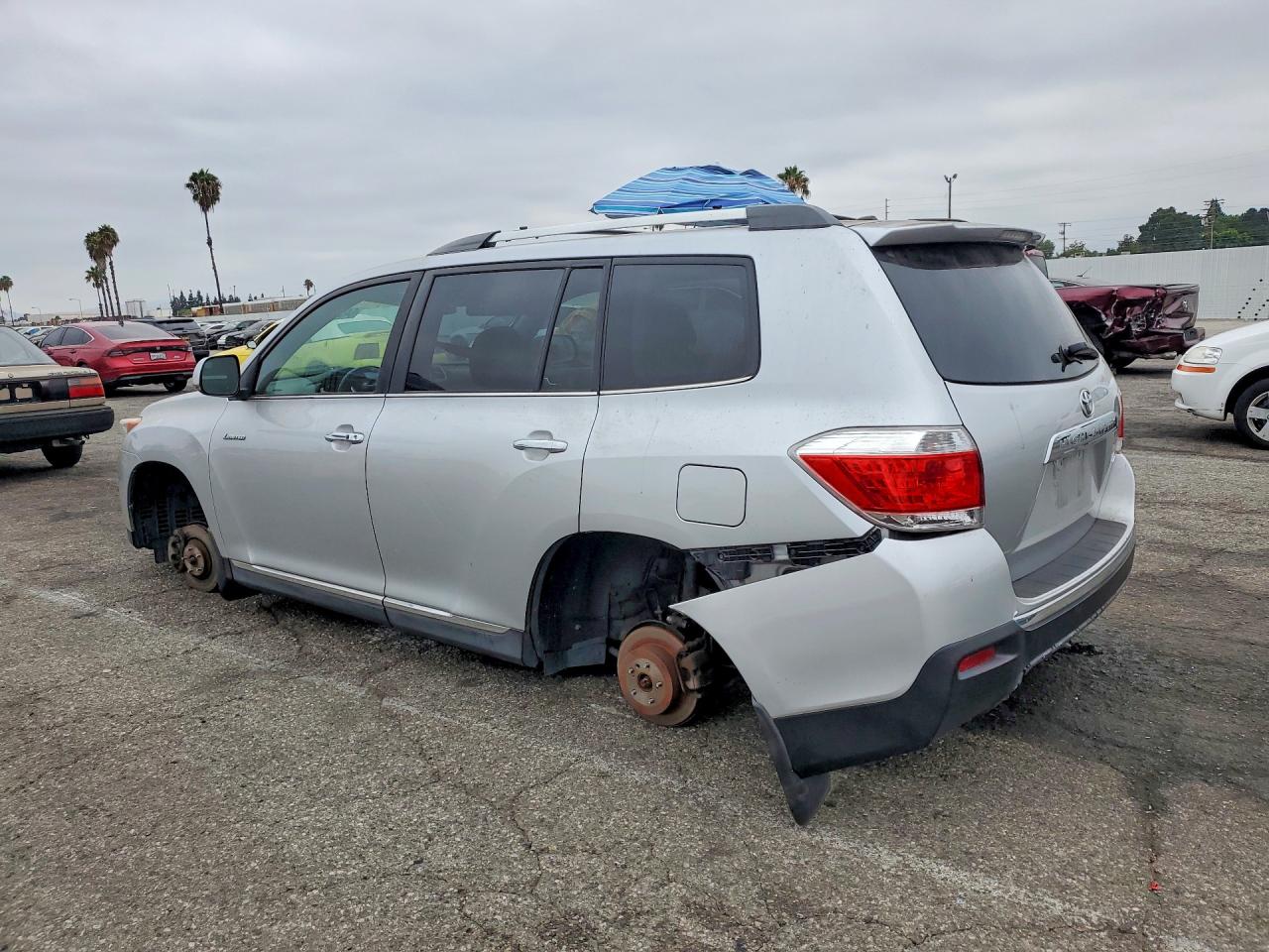 2013 Toyota Highlander Limited Silver vin: 5TDDK3EH8DS251475