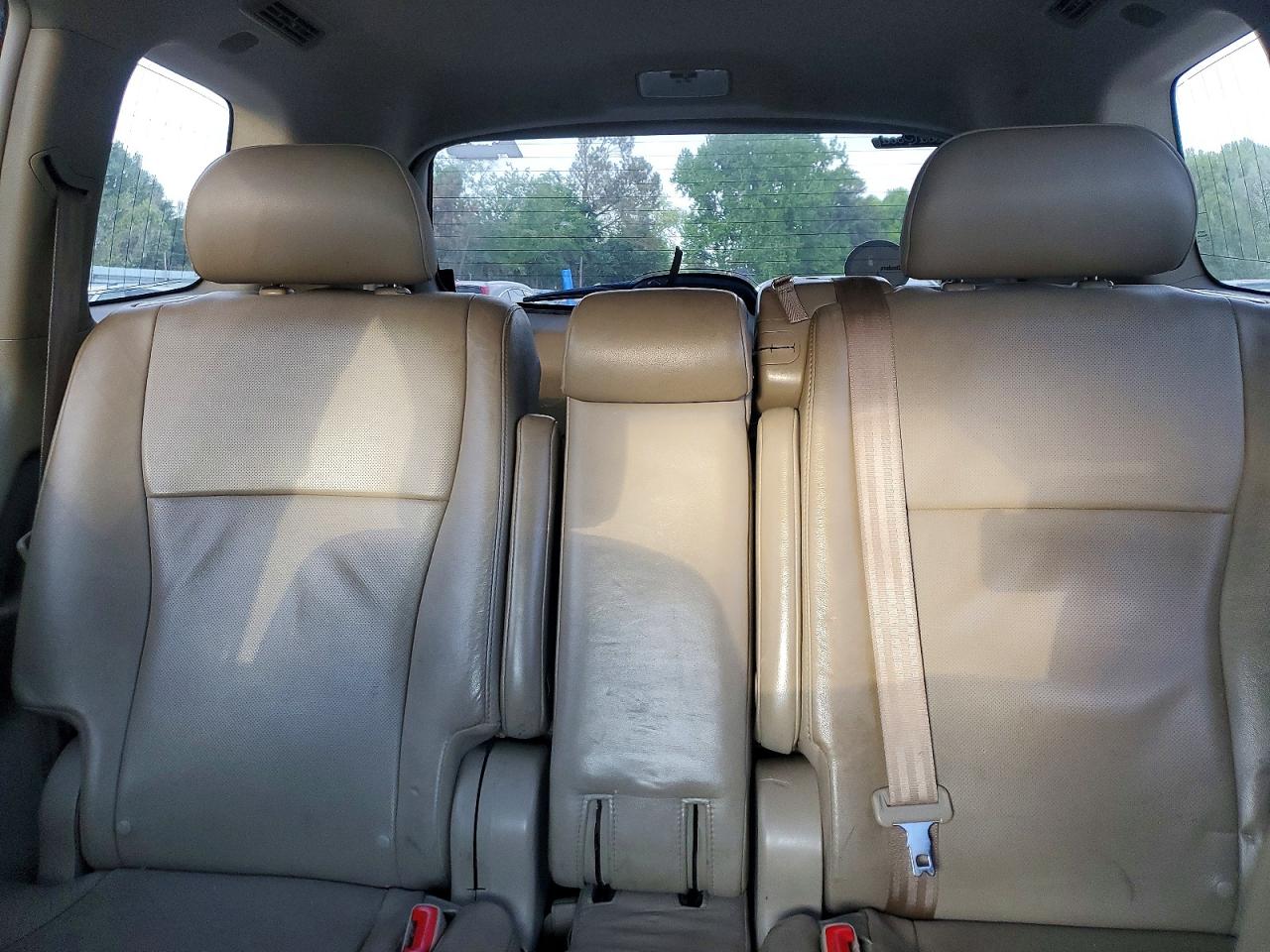 2013 Toyota Highlander White vin: 5TDDK3EH8DS269989