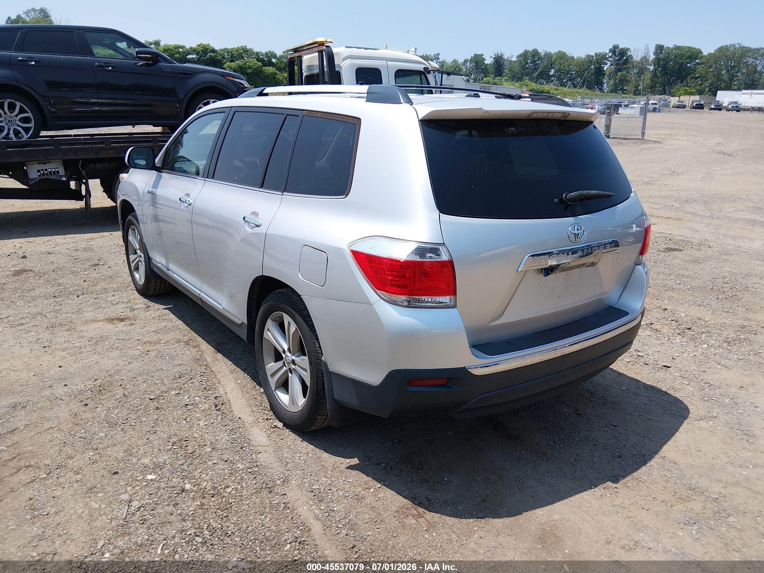 2013 Toyota Highlander Limited V6 Silver vin: 5TDDK3EH8DS273136