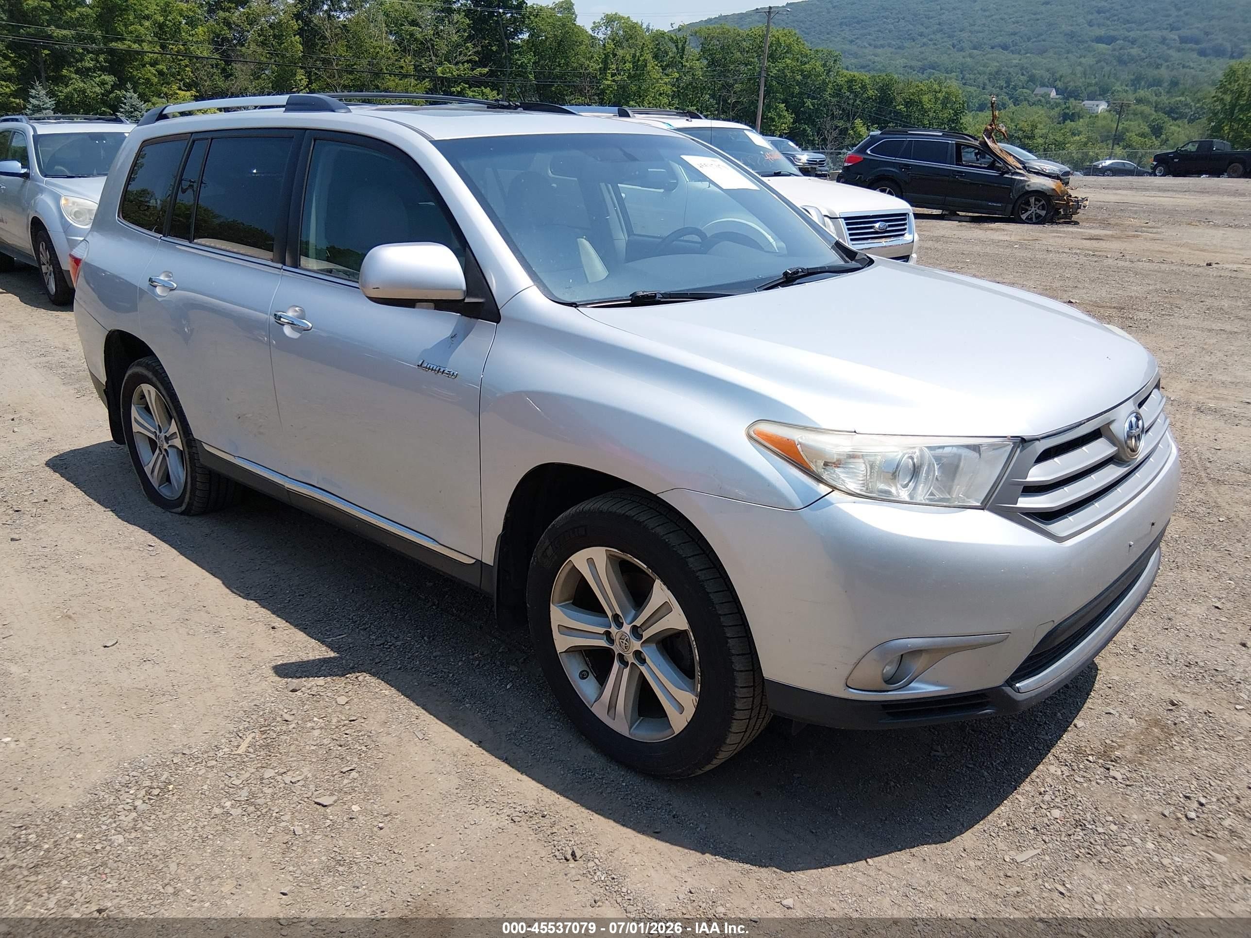 2013 Toyota Highlander Limited V6 Silver vin: 5TDDK3EH8DS273136