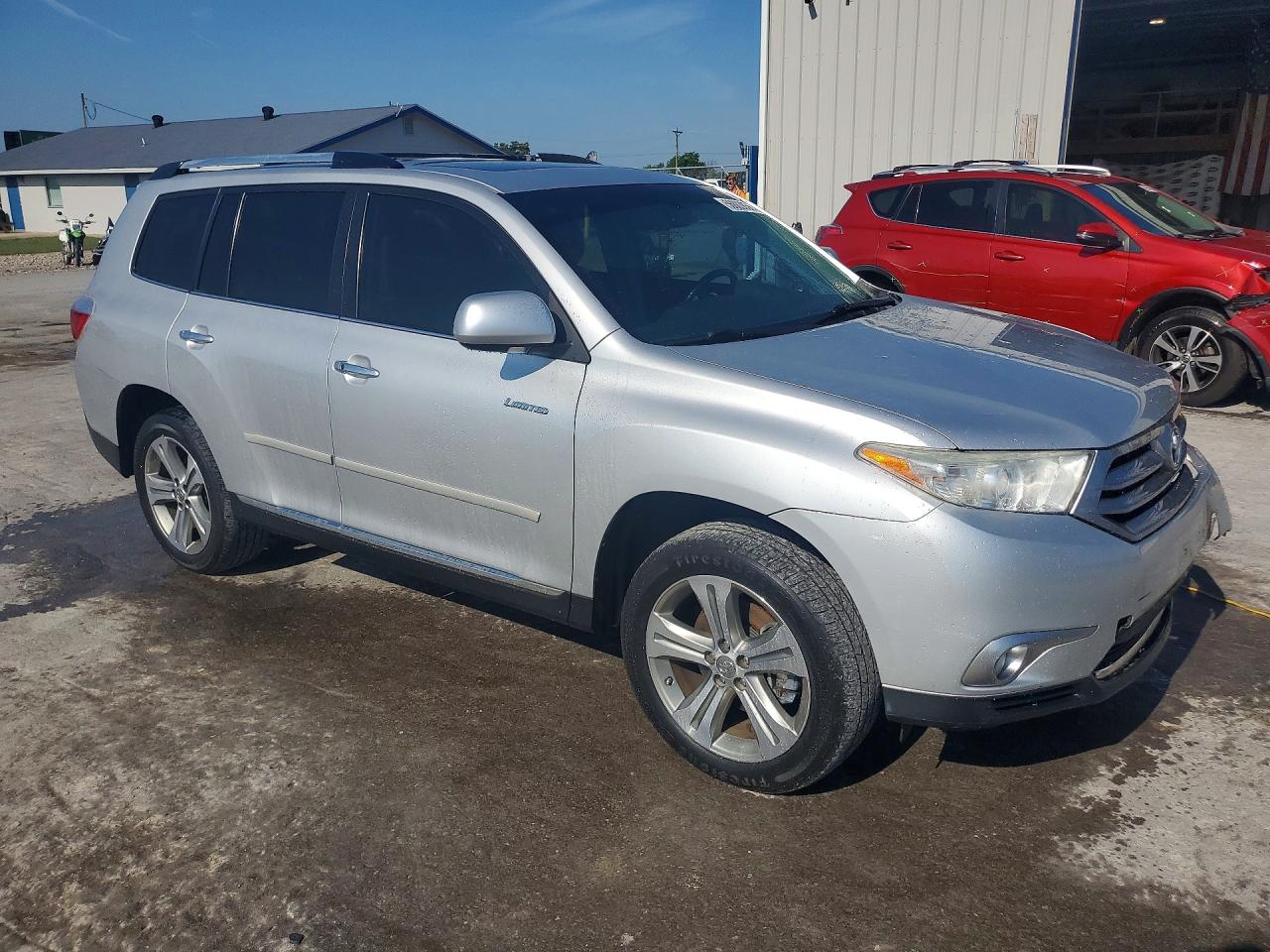 2011 Toyota Highlander Limited Silver vin: 5TDDK3EH9BS071807