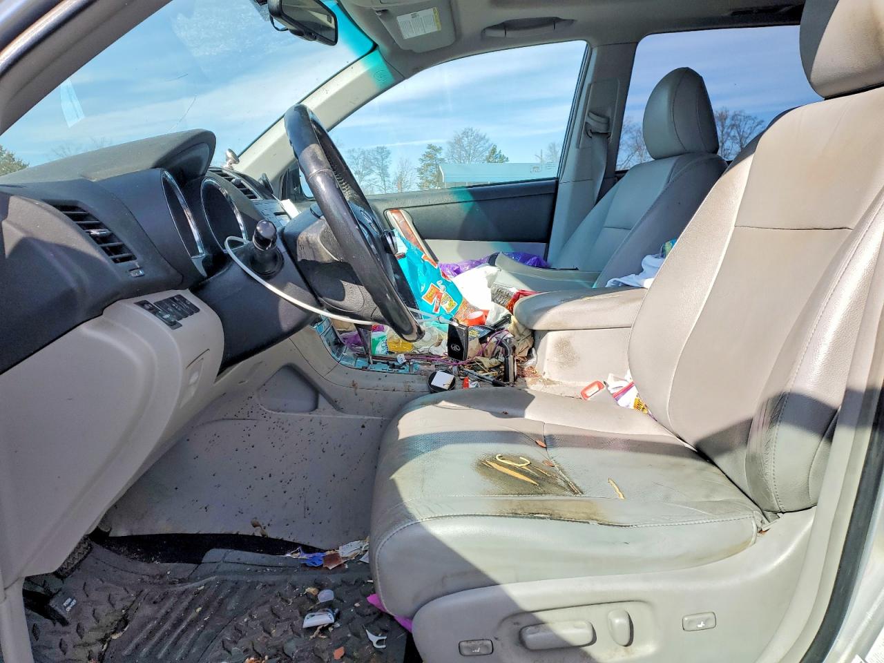 2011 Toyota Highlander Limited Silver vin: 5TDDK3EH9BS077901