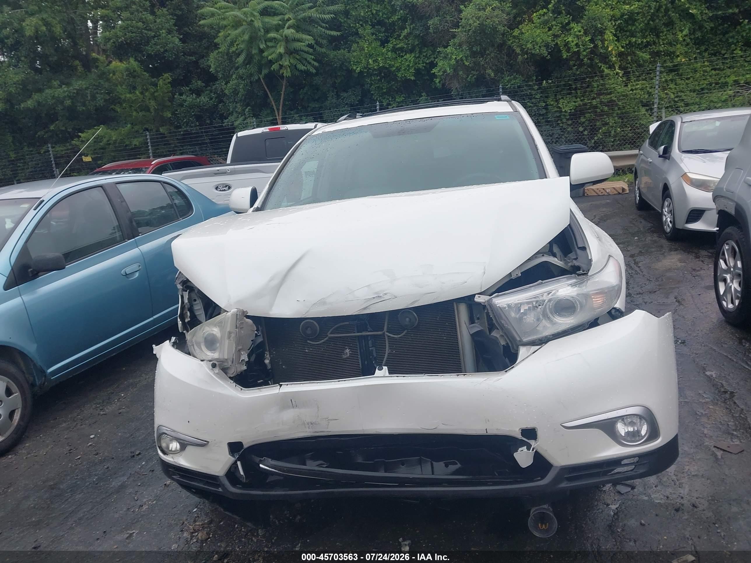 2012 Toyota Highlander Limited V6 White vin: 5TDDK3EH9CS098393