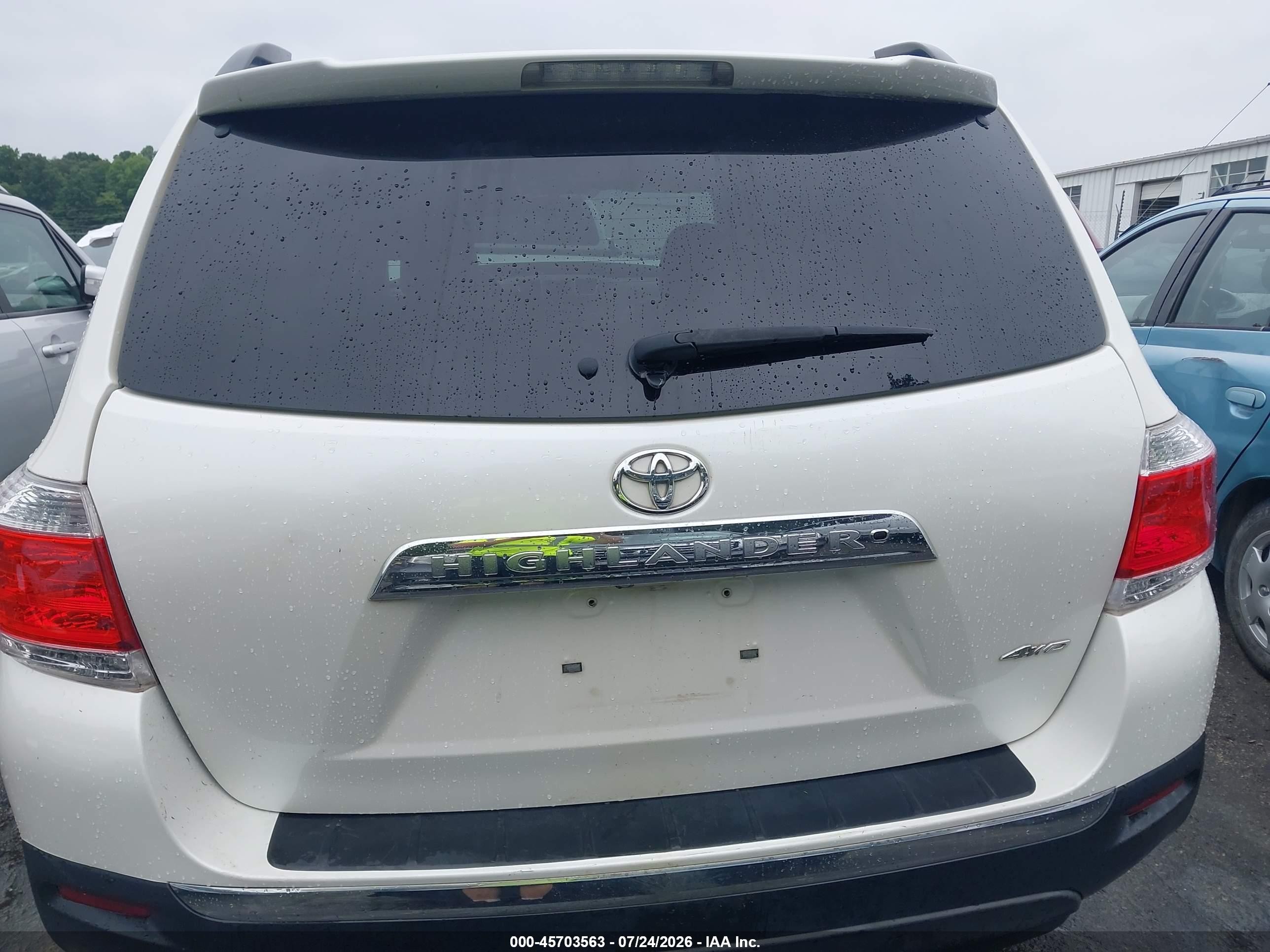 2012 Toyota Highlander Limited V6 White vin: 5TDDK3EH9CS098393