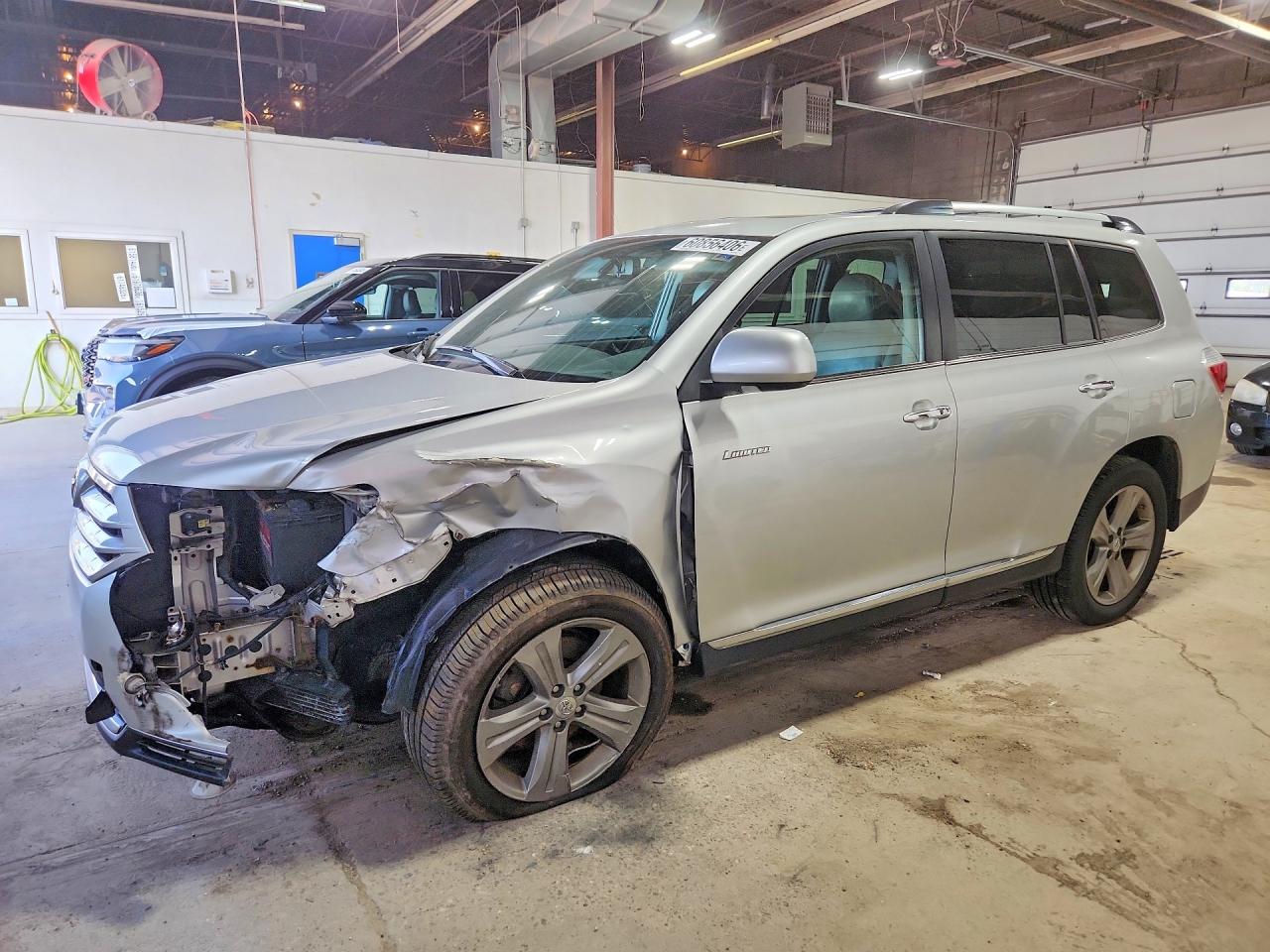 2012 Toyota Highlander Limited Silver vin: 5TDDK3EH9CS099530