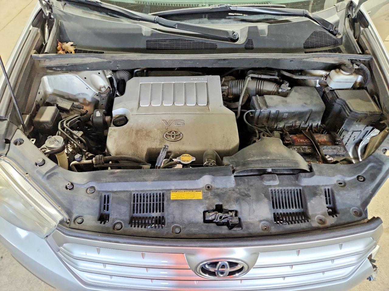 2012 Toyota Highlander Limited Silver vin: 5TDDK3EH9CS099530