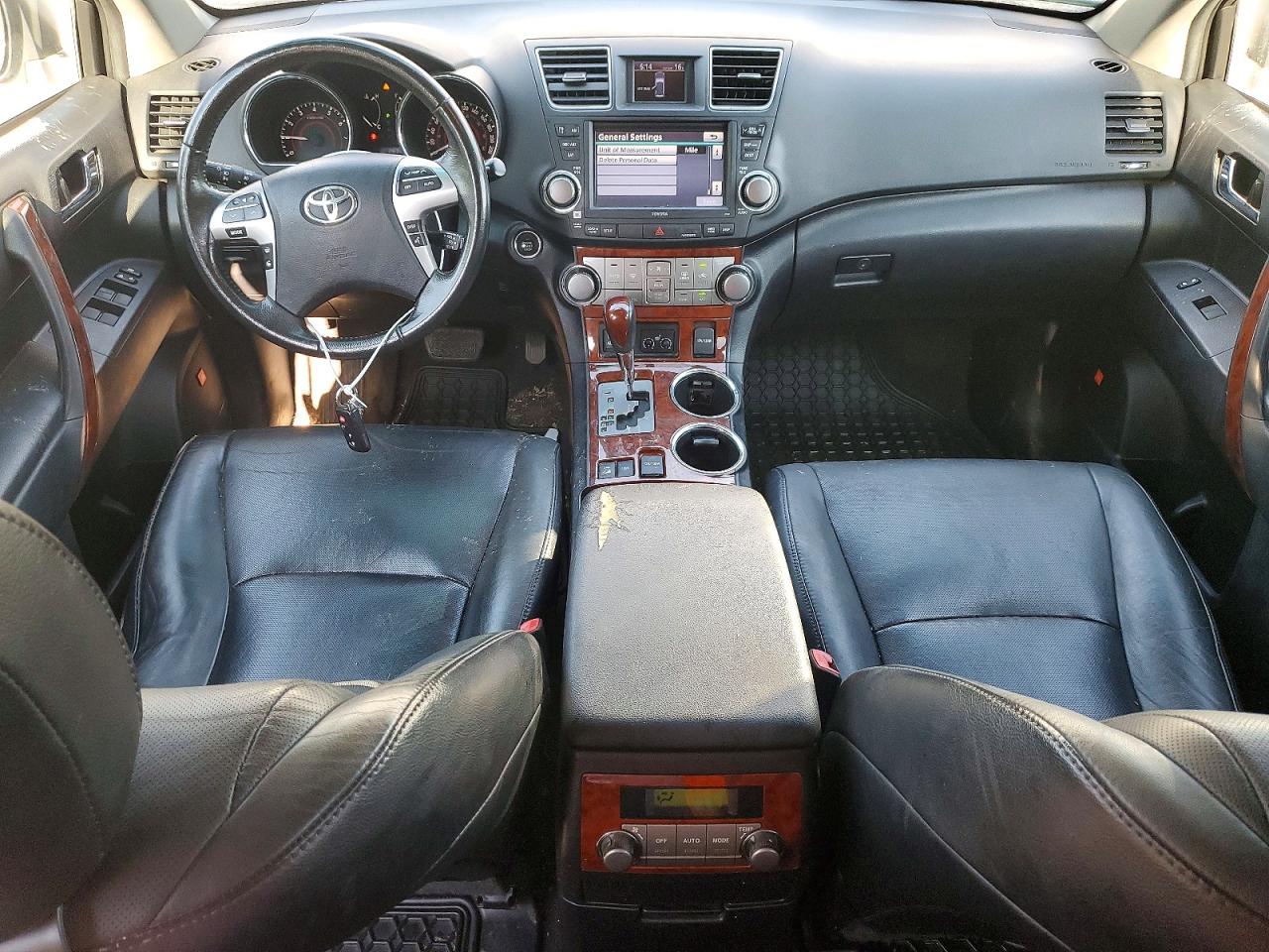 2012 Toyota Highlander Limited Белый vin: 5TDDK3EH9CS108131