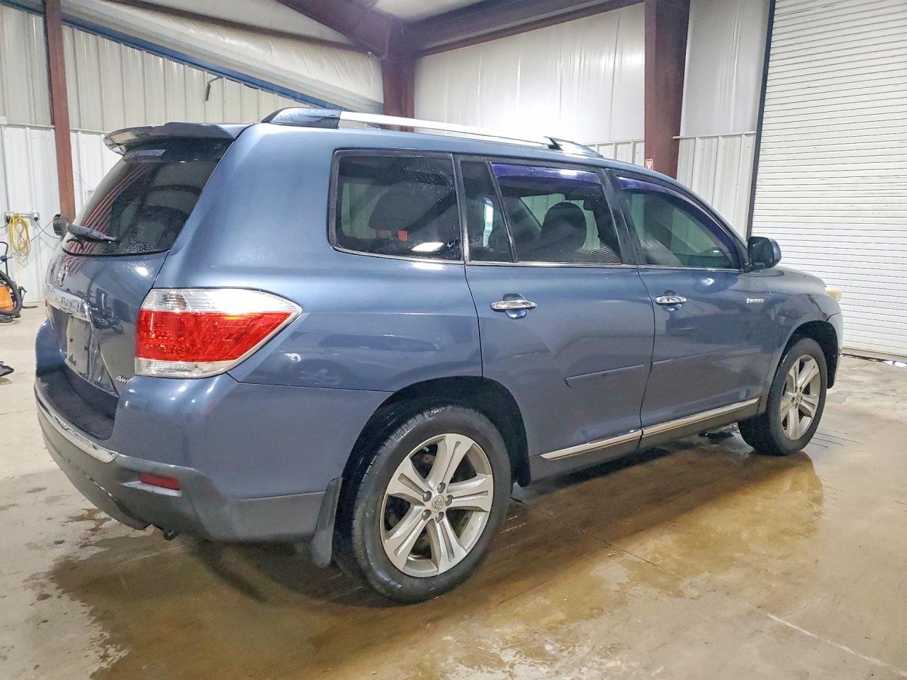 2012 Toyota Highlander Blue vin: 5TDDK3EH9CS150671