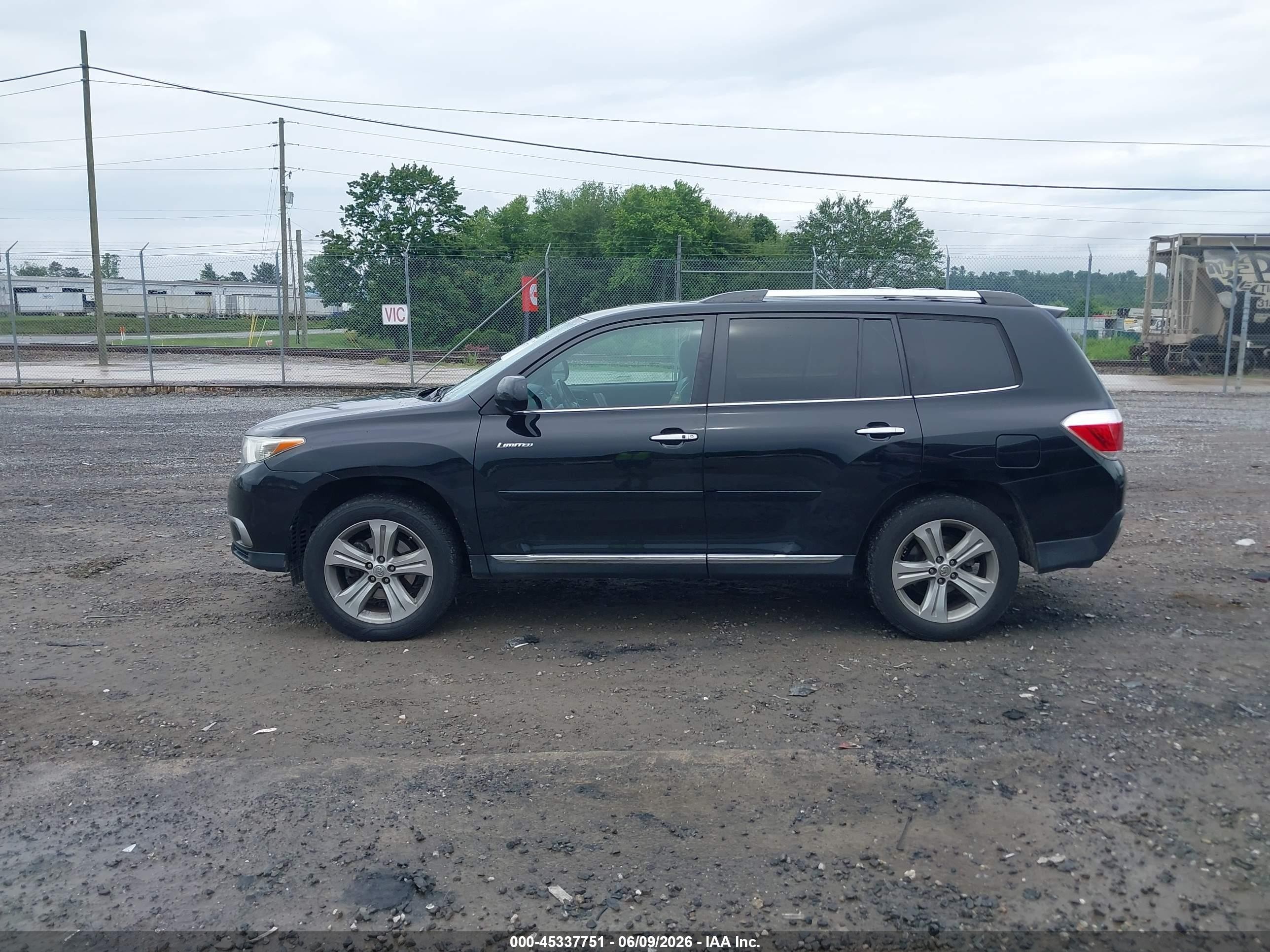2012 Toyota Highlander Limited V6 Black vin: 5TDDK3EH9CS157202
