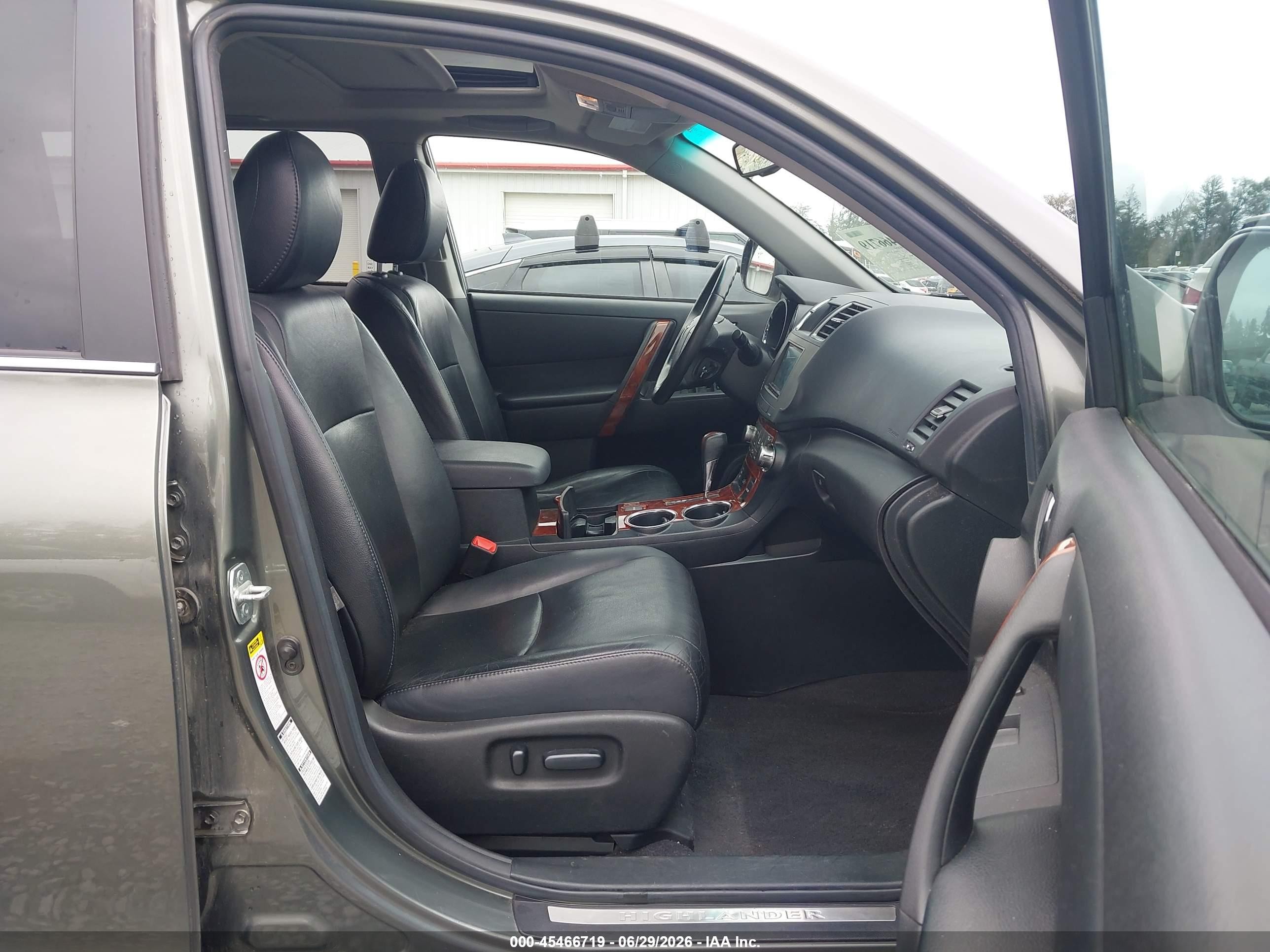 2012 Toyota Highlander Limited V6 Gray vin: 5TDDK3EH9CS172041