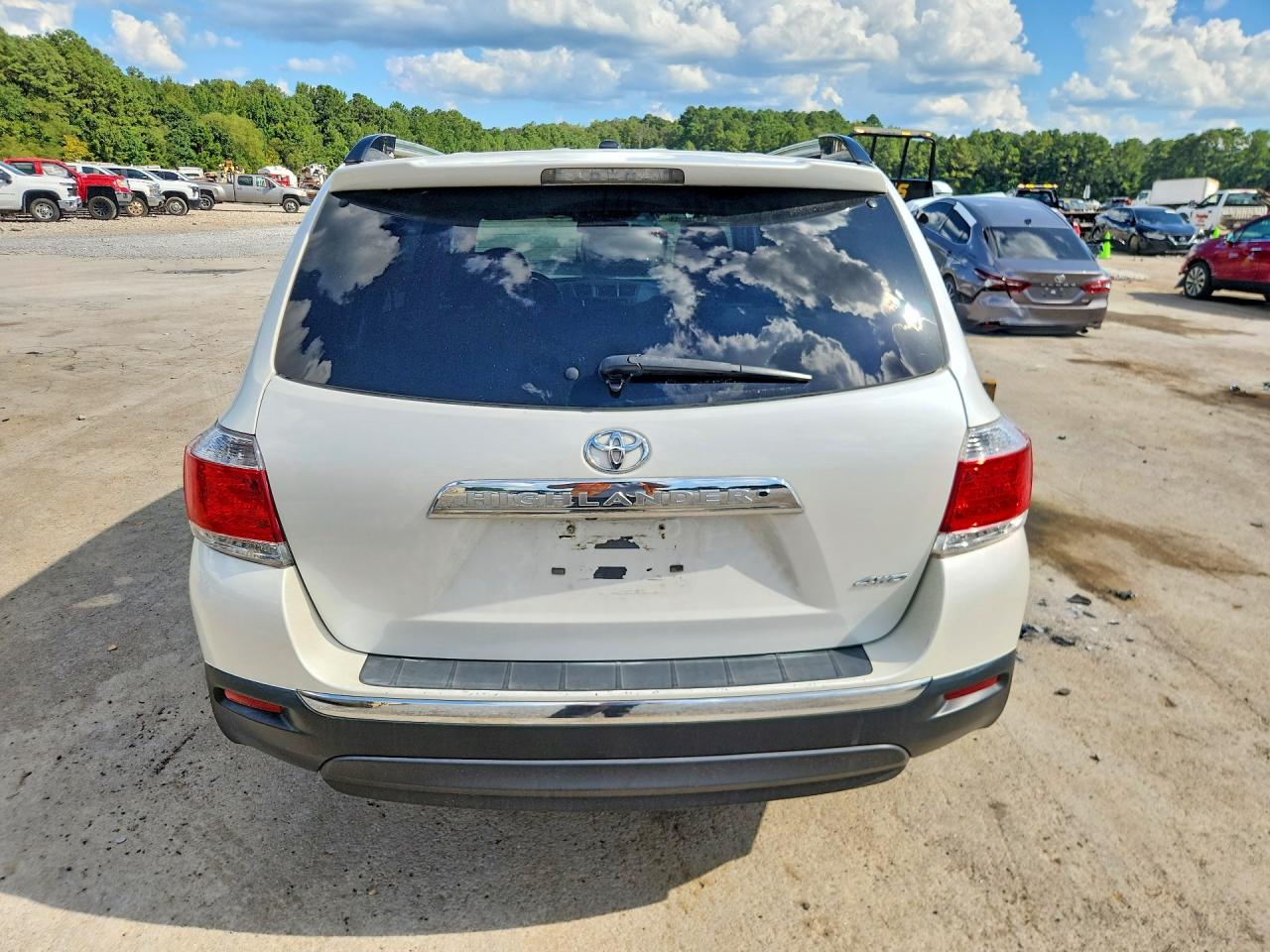 2013 Toyota Highlander Limited Белый vin: 5TDDK3EH9DS230098