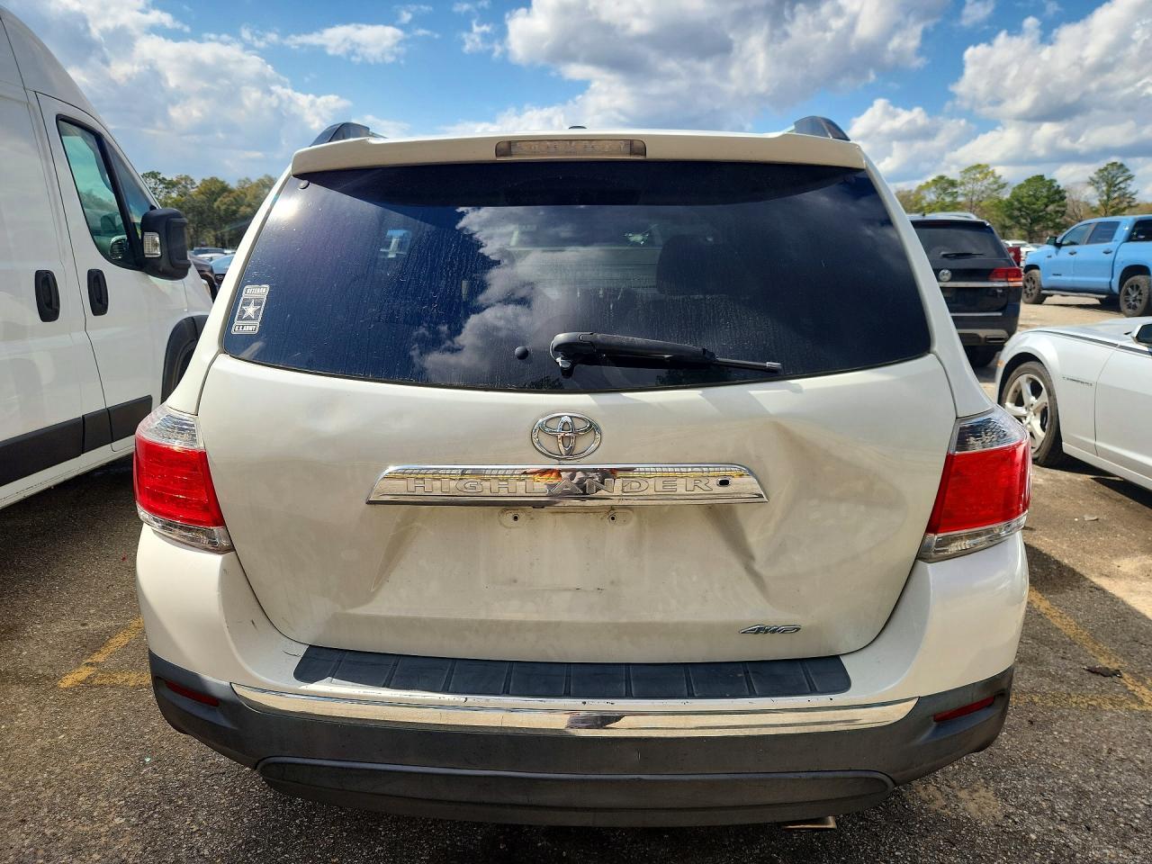 2013 Toyota Highlander Limited White vin: 5TDDK3EH9DS269449